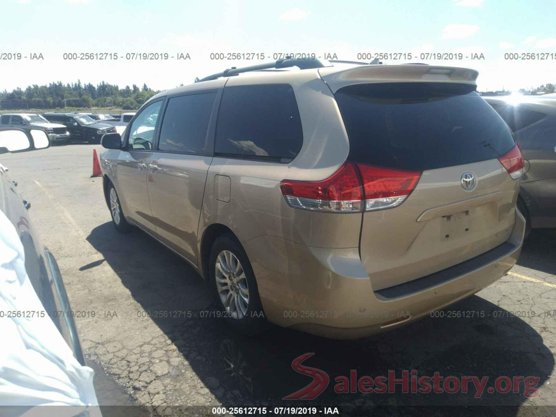 5TDYK3DC3BS114349 2011 TOYOTA SIENNA