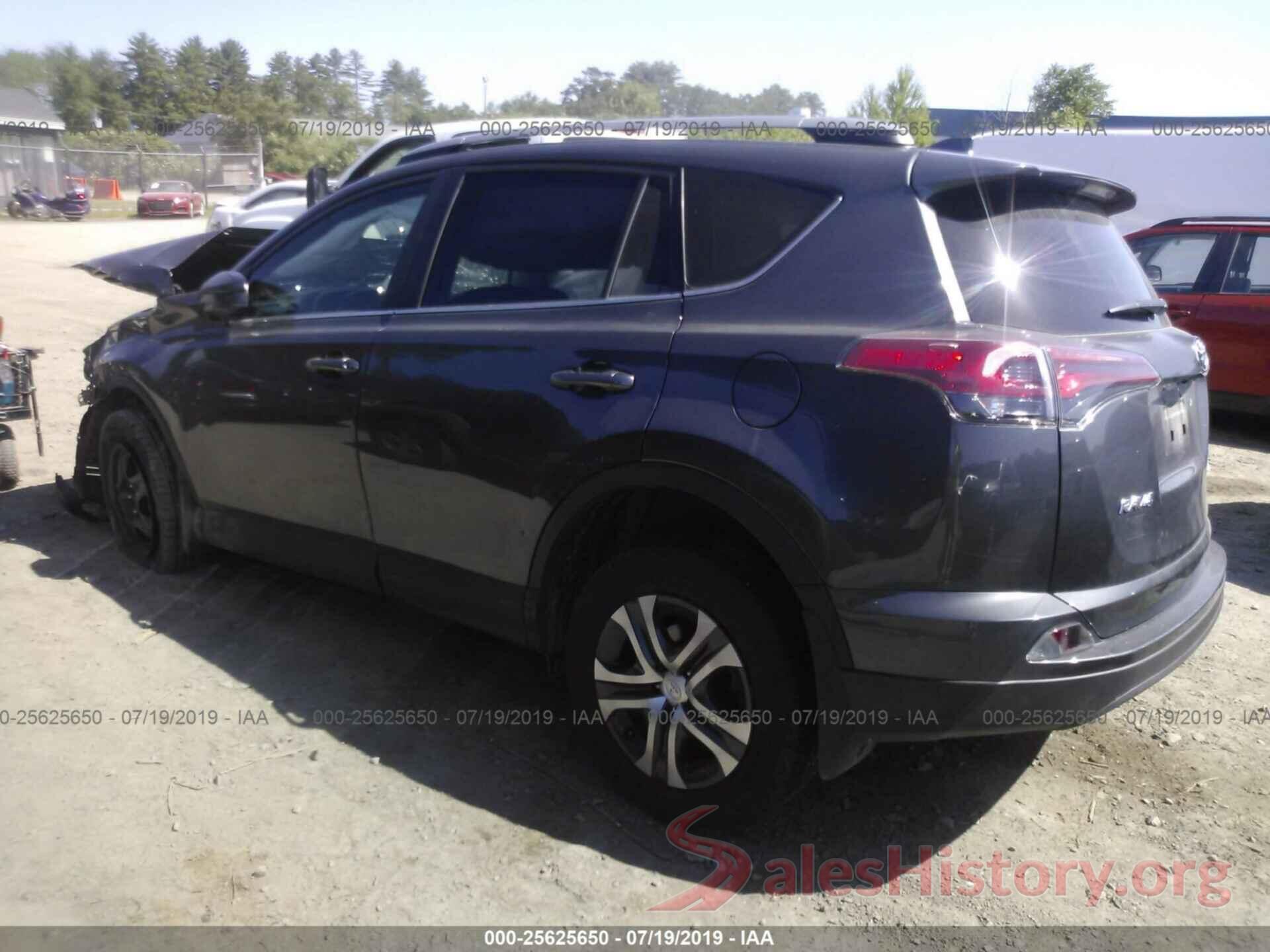 2T3BFREV4JW850372 2018 TOYOTA RAV4