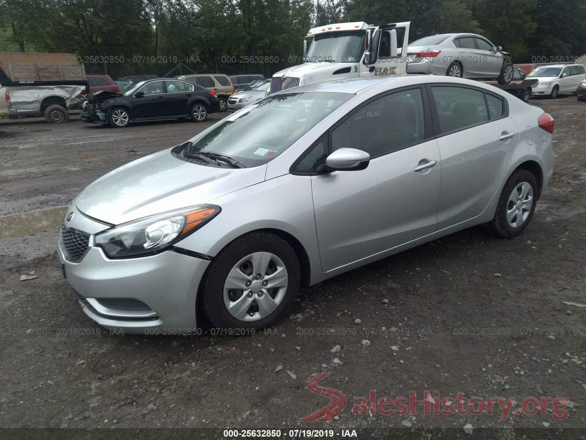 KNAFK4A6XF5313645 2015 KIA FORTE