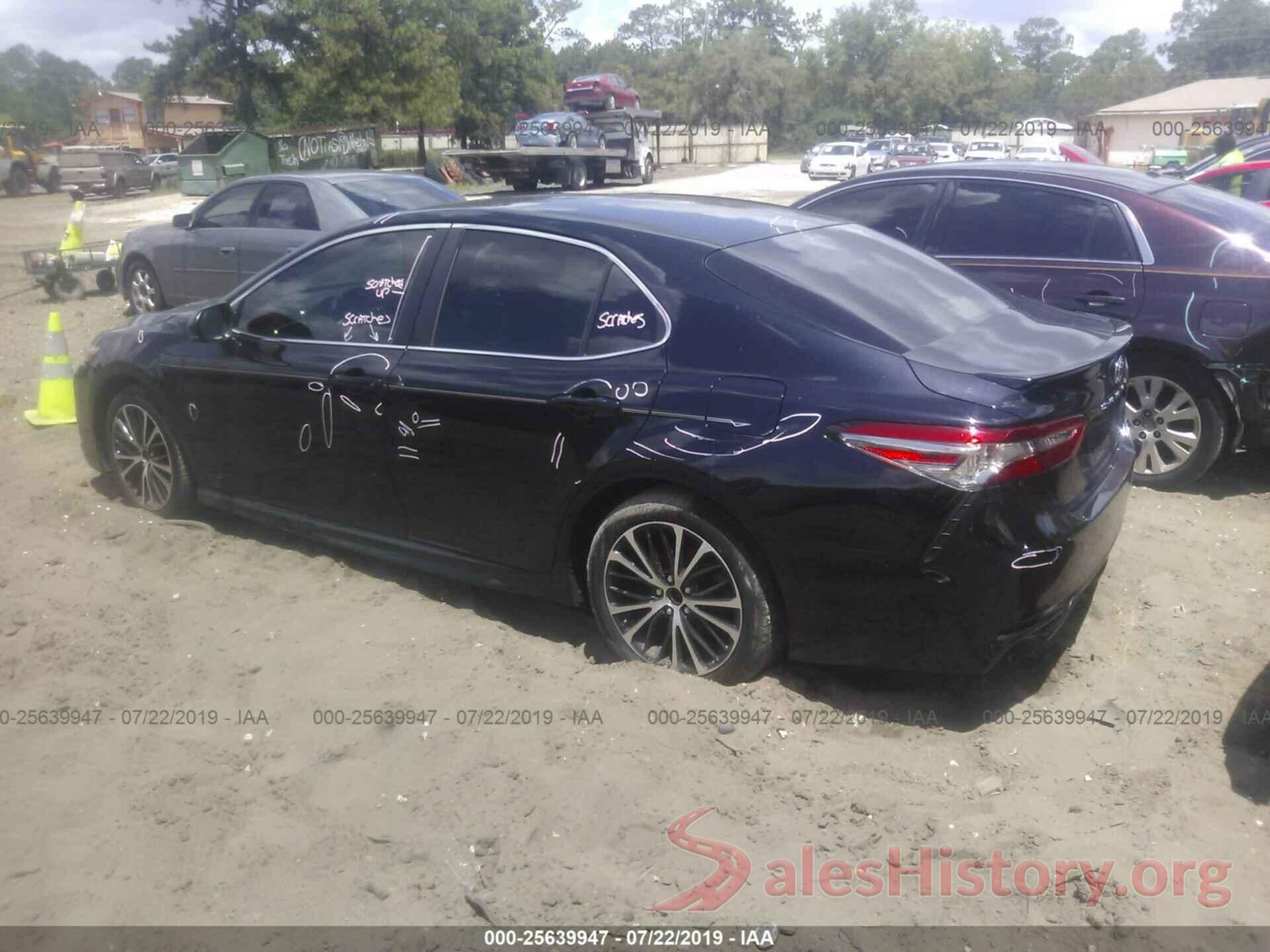 JTNB11HK9J3011446 2018 TOYOTA CAMRY