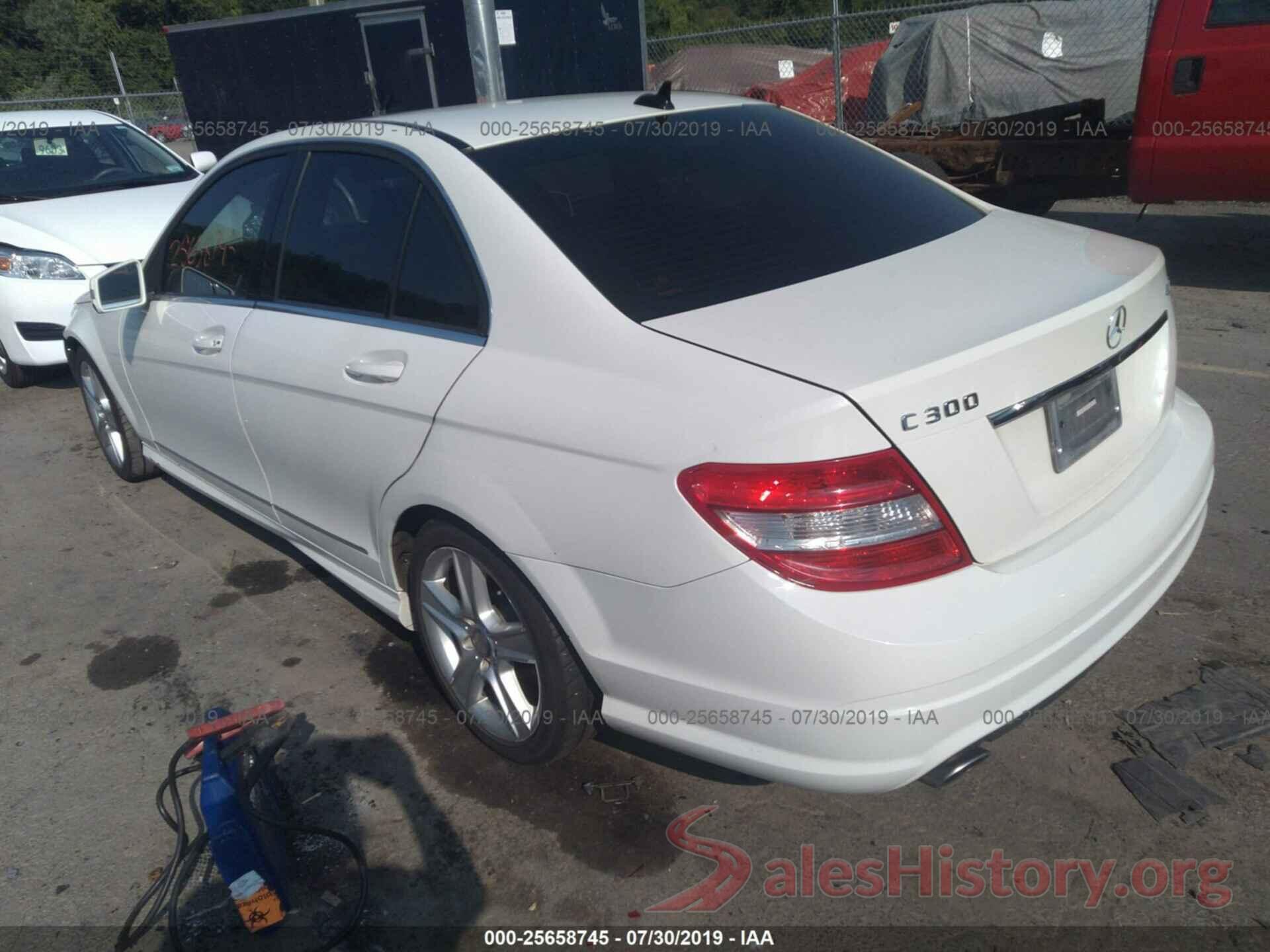 WDDGF8BB0AR106980 2010 MERCEDES-BENZ C