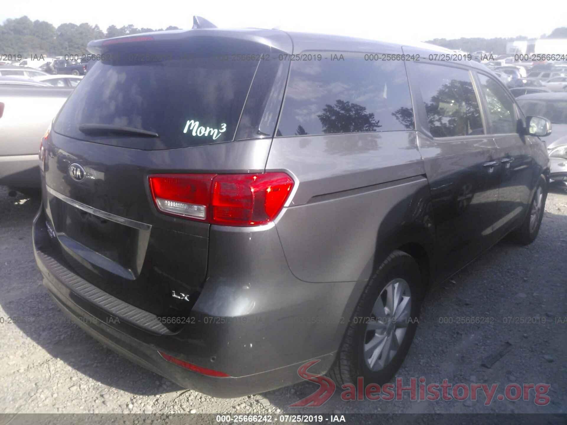 KNDMB5C14H6333128 2017 KIA SEDONA