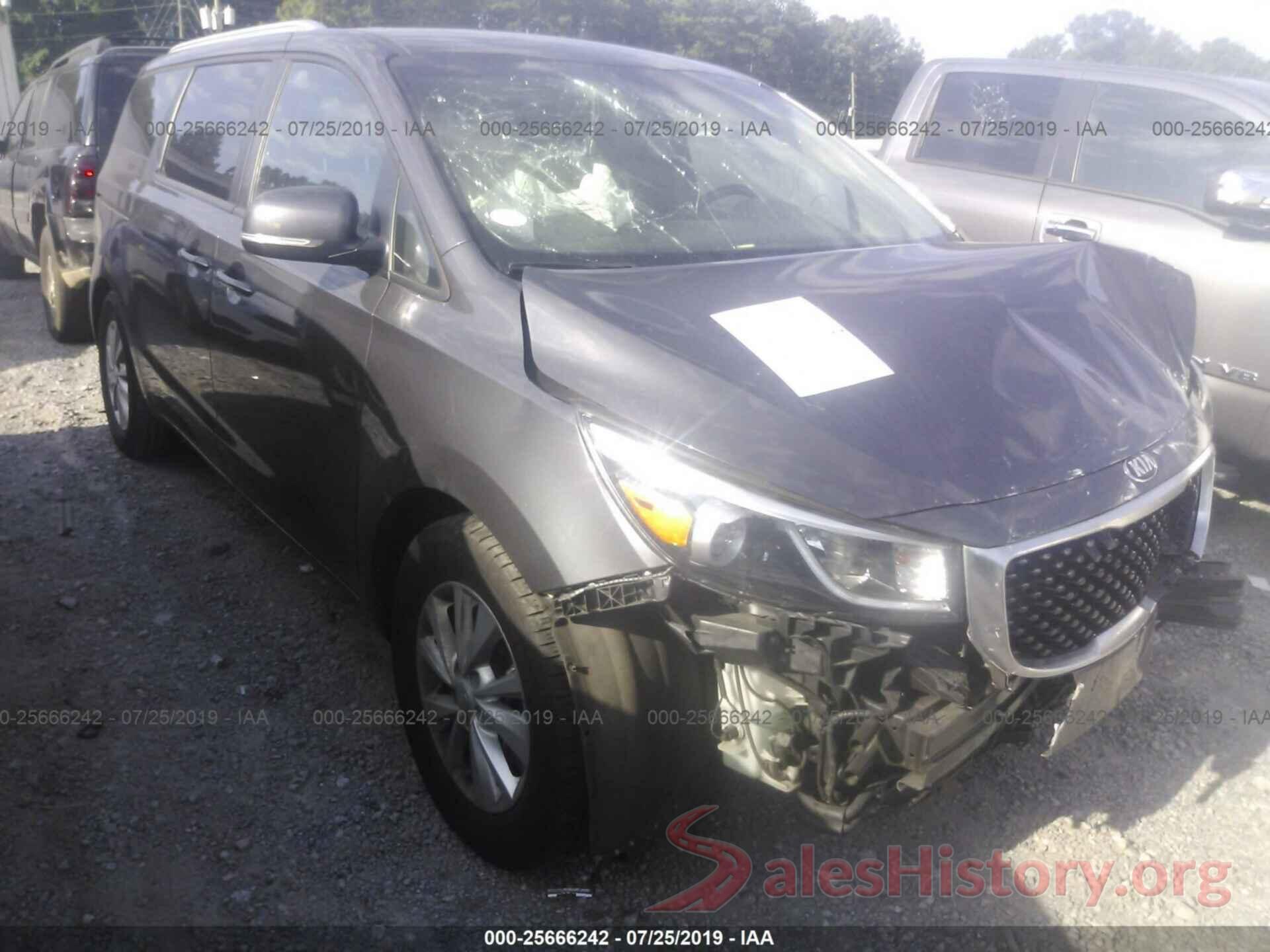 KNDMB5C14H6333128 2017 KIA SEDONA