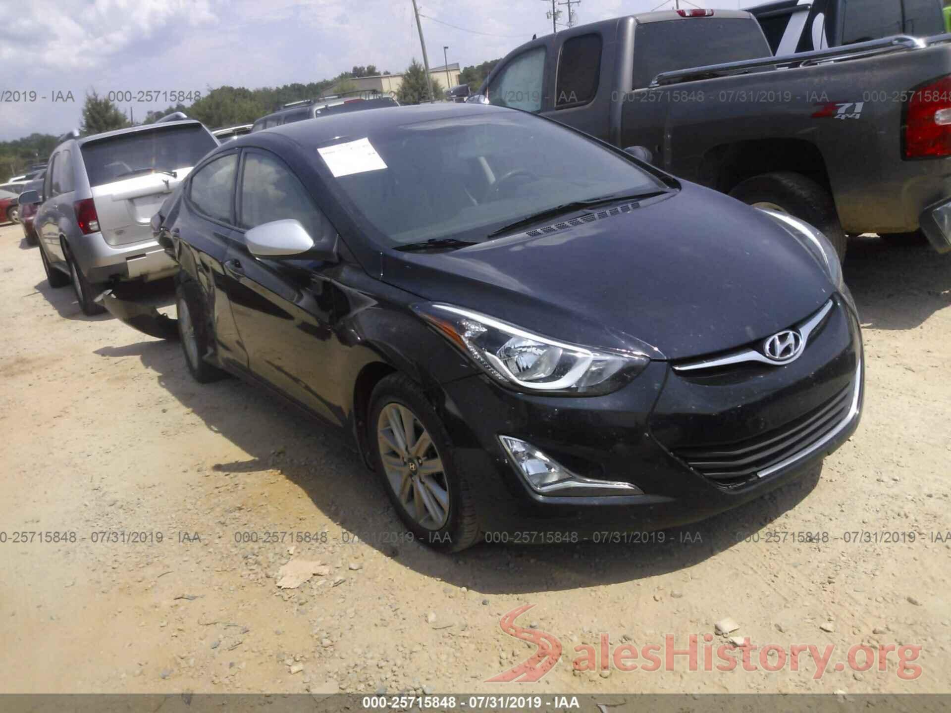 5NPDH4AE1FH621240 2015 HYUNDAI ELANTRA