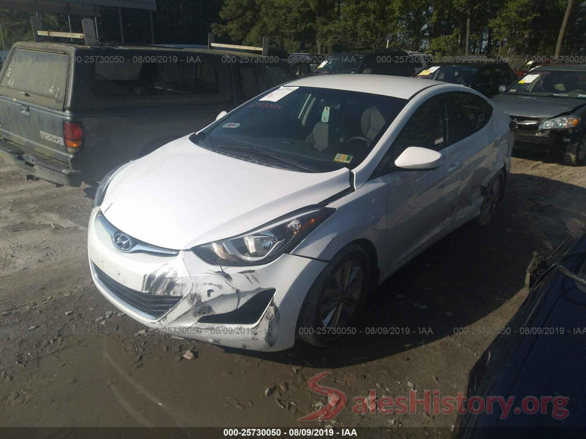 5NPDH4AE1GH786481 2016 HYUNDAI ELANTRA