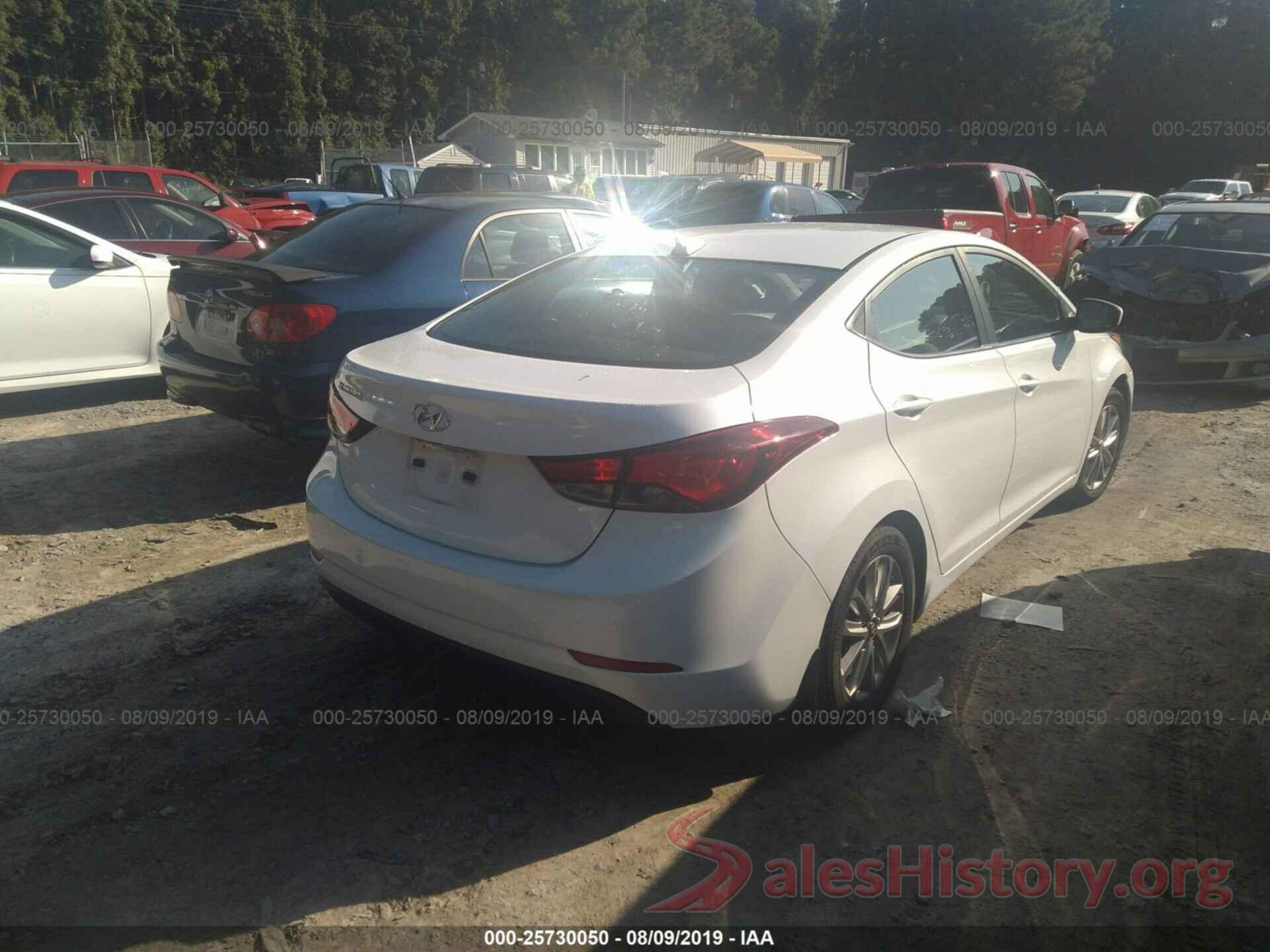 5NPDH4AE1GH786481 2016 HYUNDAI ELANTRA