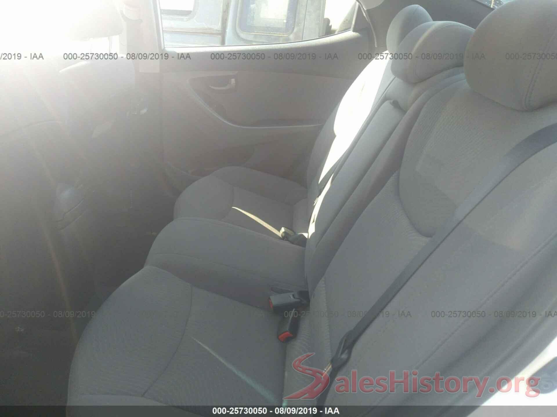 5NPDH4AE1GH786481 2016 HYUNDAI ELANTRA