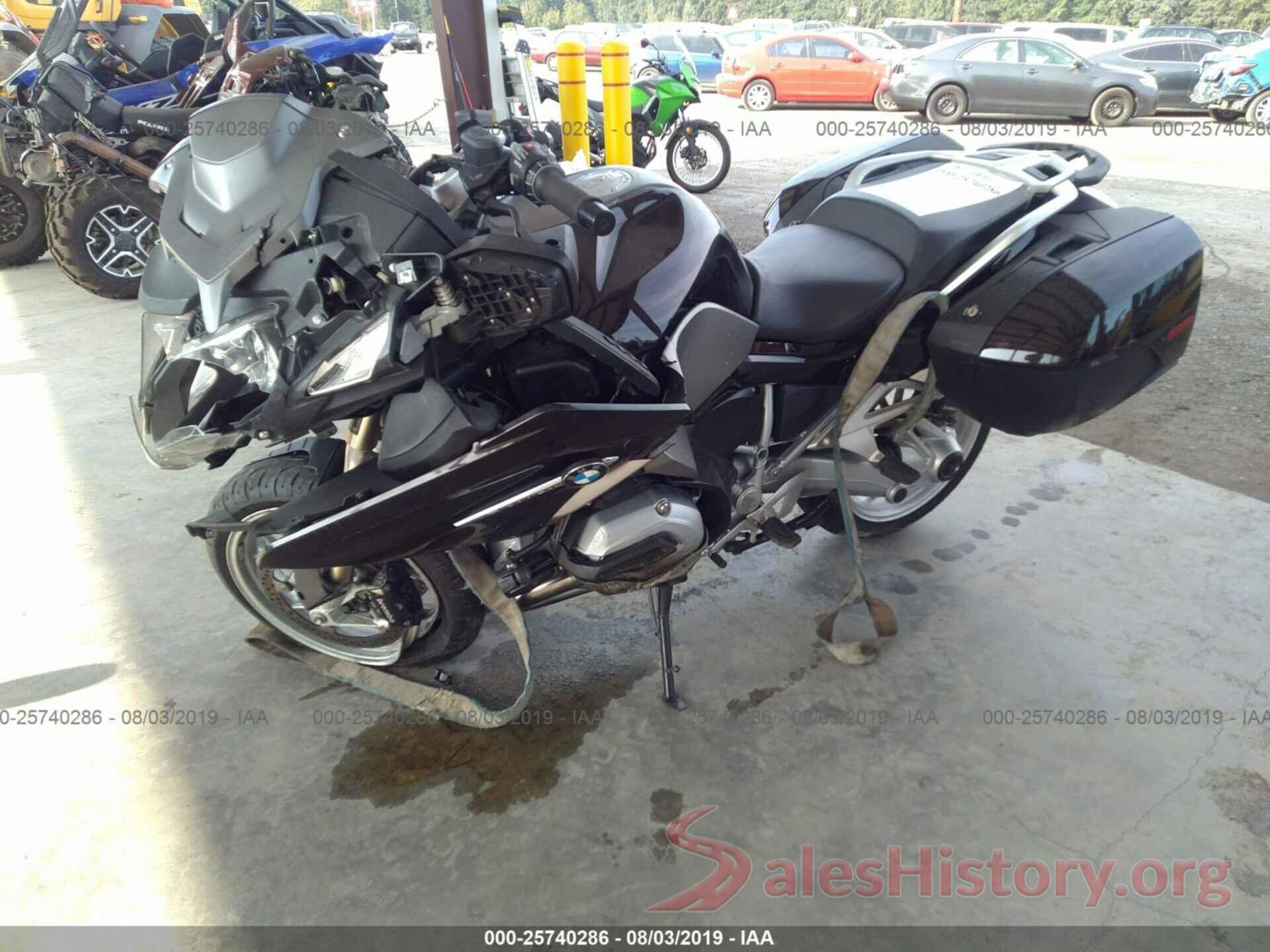 WB10A1302GZ195312 2016 BMW R1200