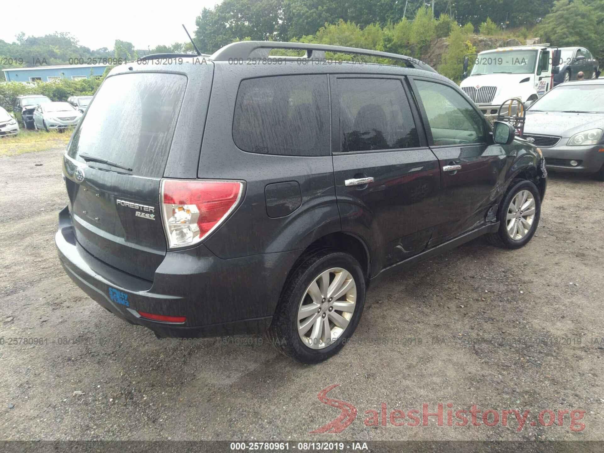 JF2SHACC4CH457785 2012 SUBARU FORESTER