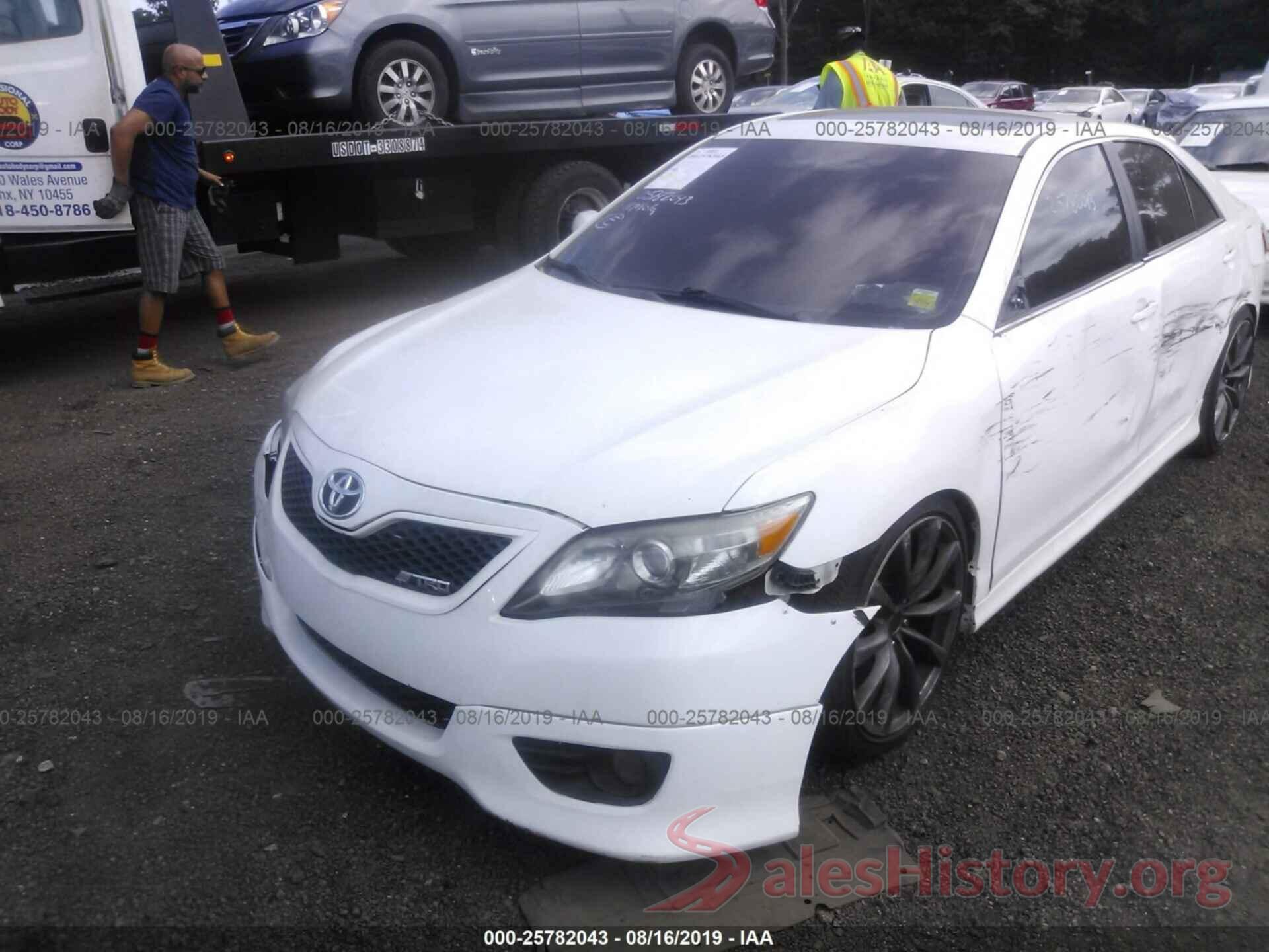 4T1BF3EK6BU677869 2011 TOYOTA CAMRY