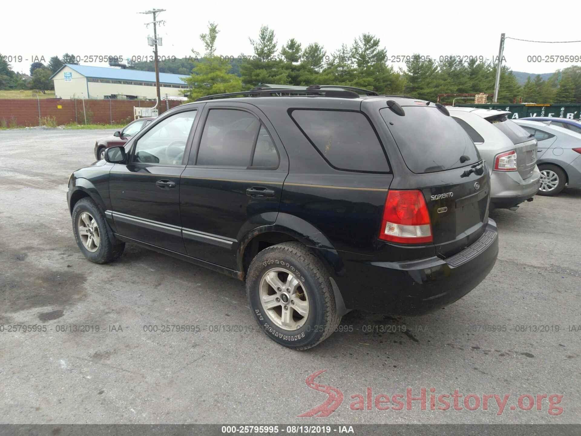 KNDJC733X45292629 2004 KIA SORENTO