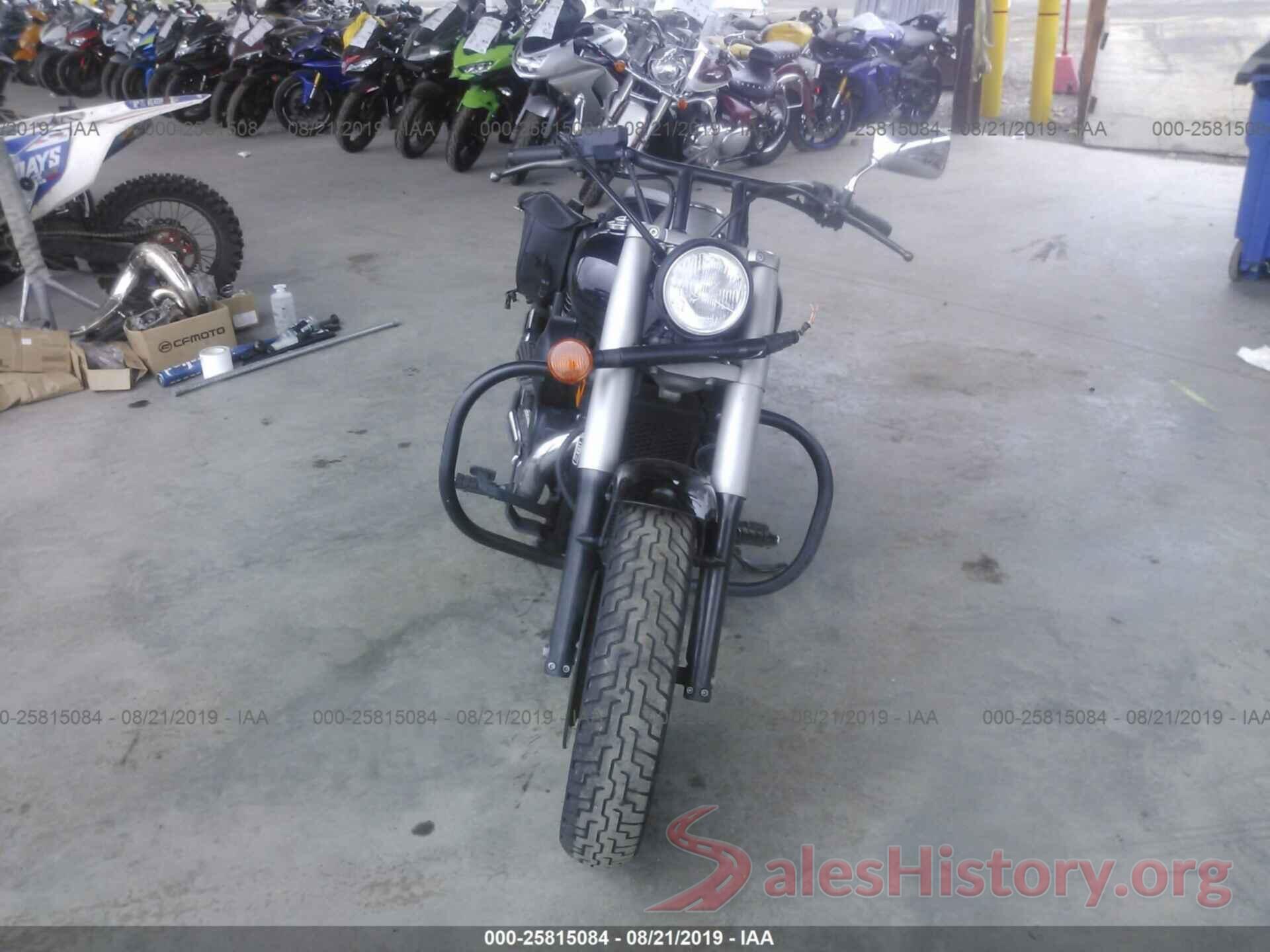 JH2RC5374BK100489 2011 HONDA VT750