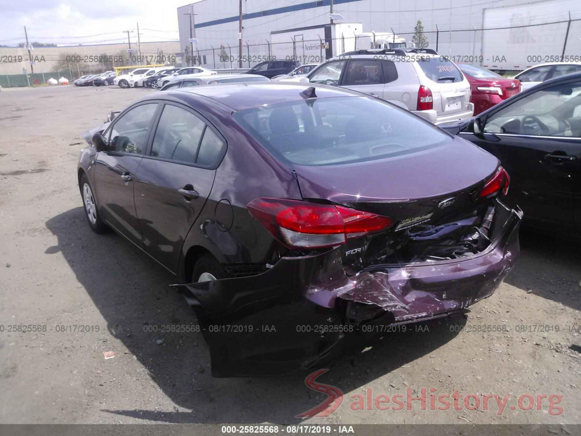 3KPFK4A73HE150260 2017 KIA FORTE