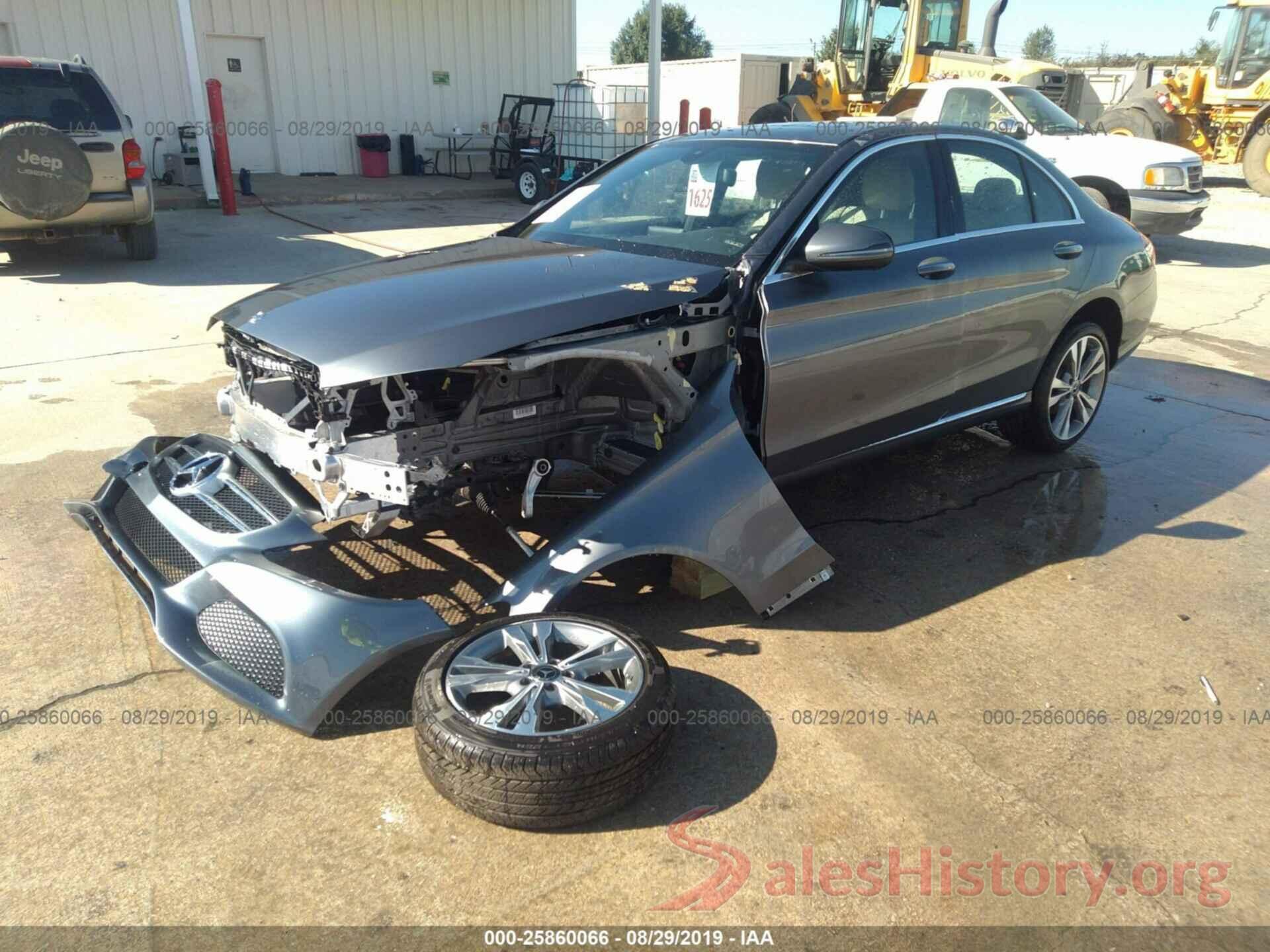 55SWF4JB1JU261395 2018 MERCEDES-BENZ C