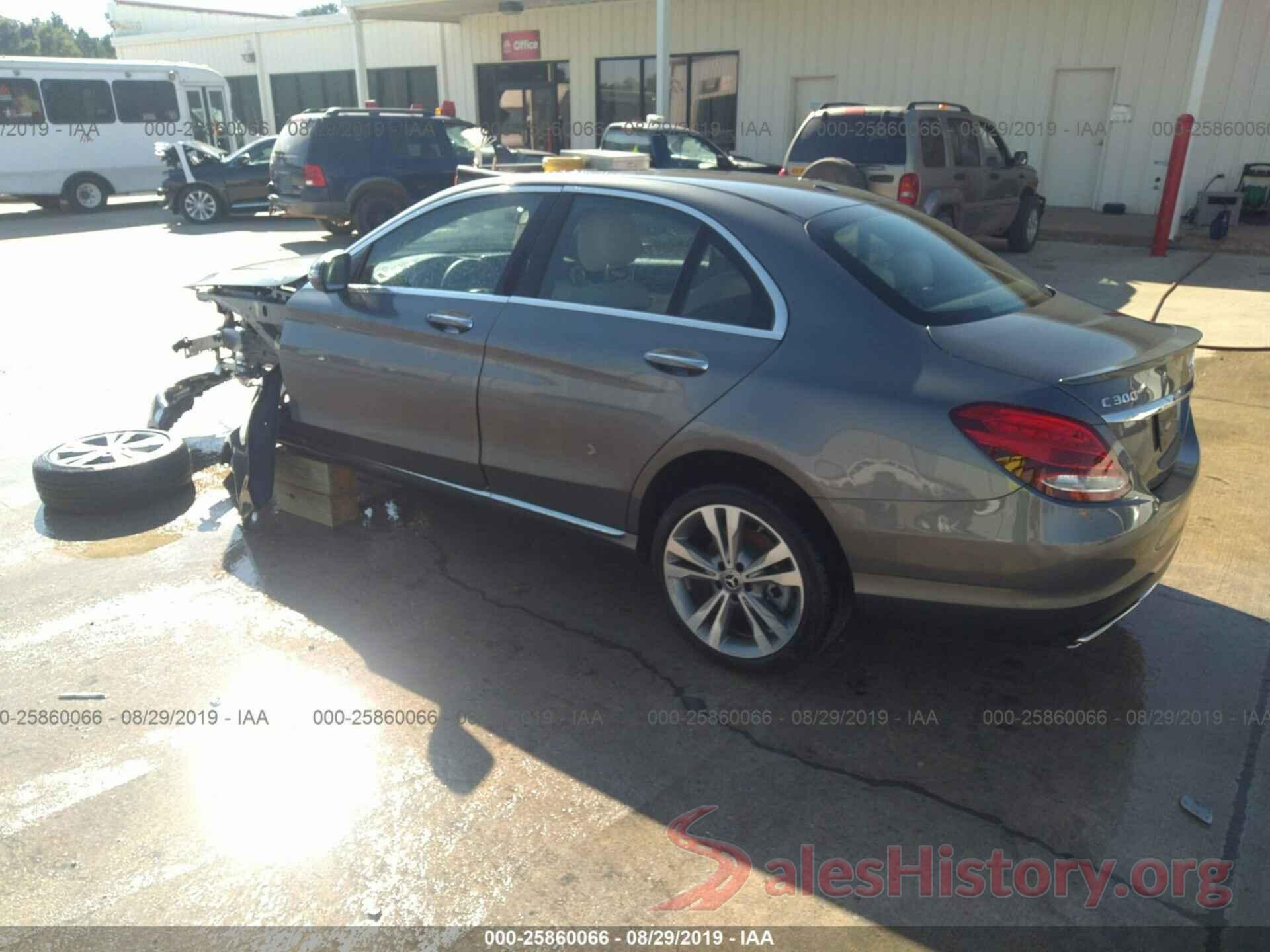 55SWF4JB1JU261395 2018 MERCEDES-BENZ C