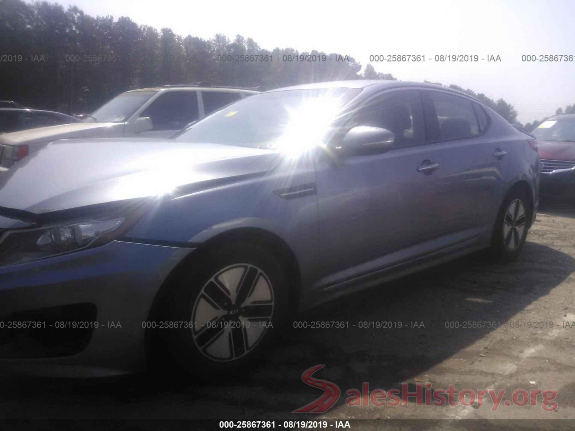 KNAGM4AD8C5021923 2012 KIA Optima