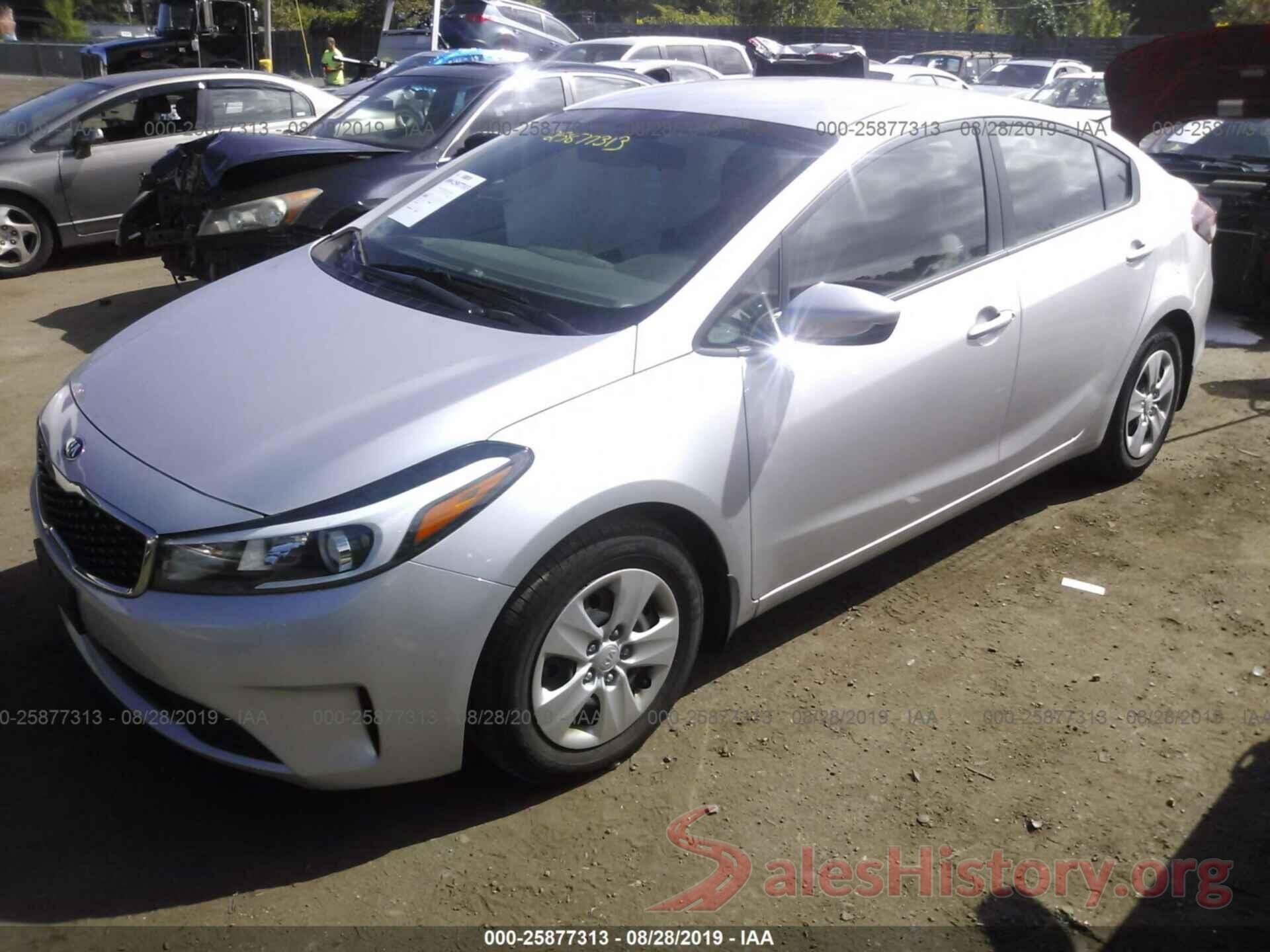 3KPFK4A71HE161743 2017 KIA FORTE