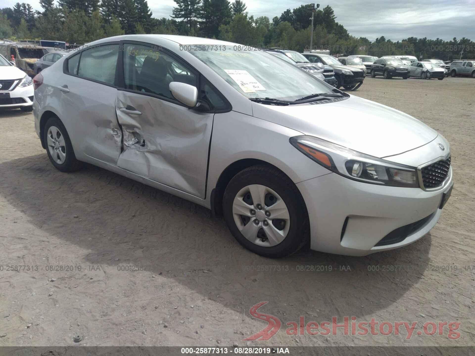 3KPFK4A71HE161743 2017 KIA FORTE