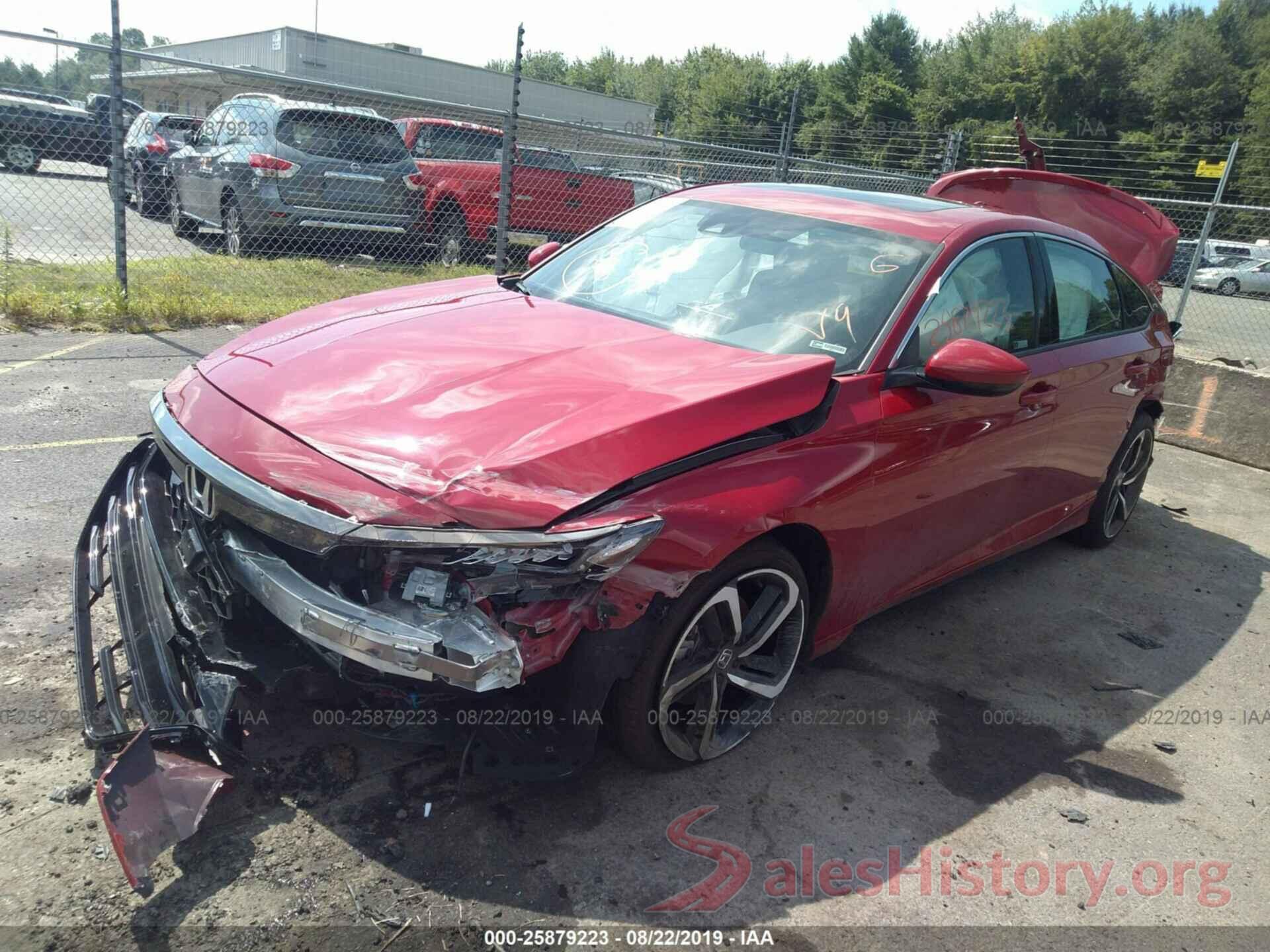 1HGCV2F33JA048455 2018 HONDA ACCORD