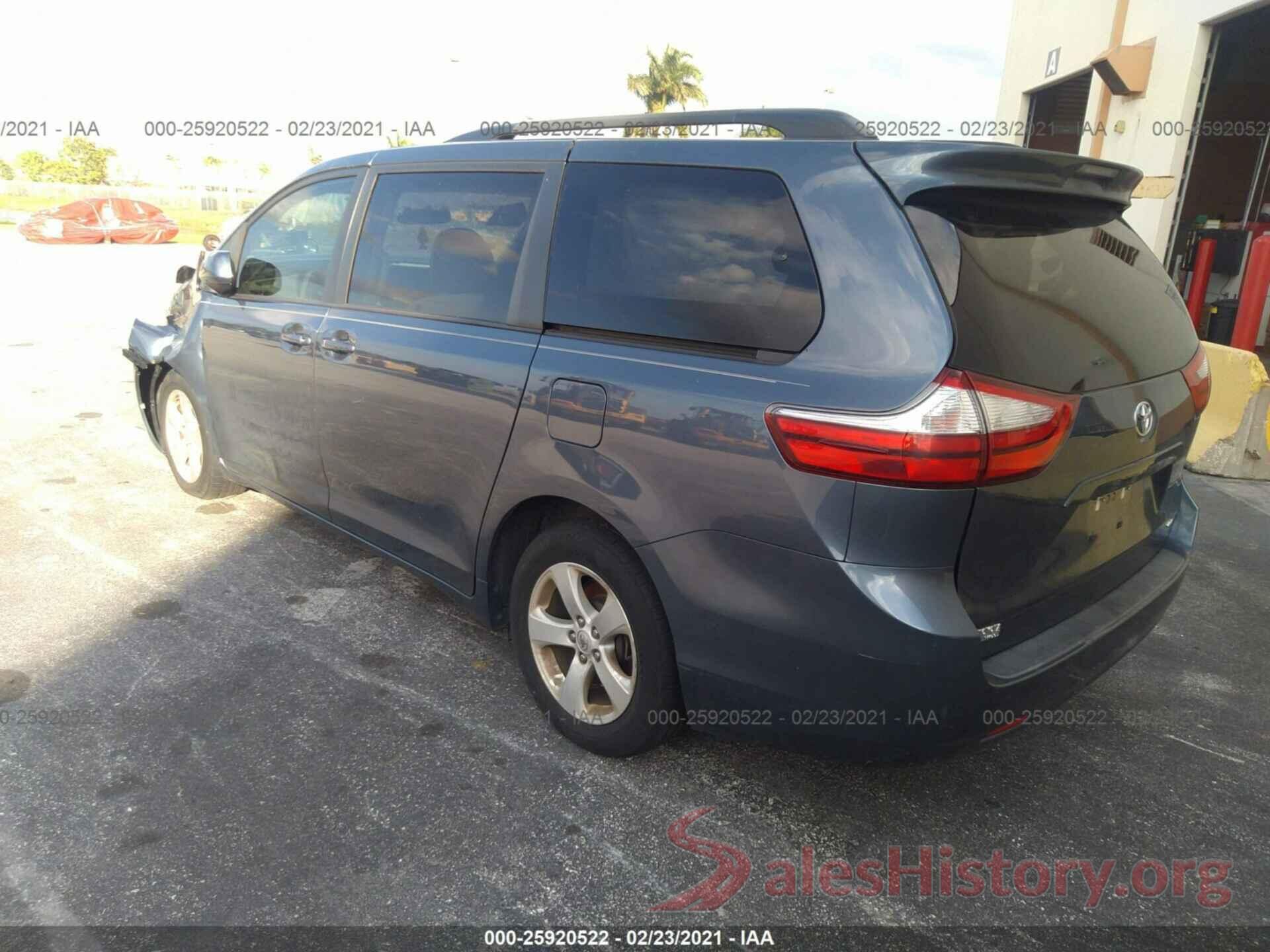 5TDKZ3DC0HS854791 2017 TOYOTA SIENNA