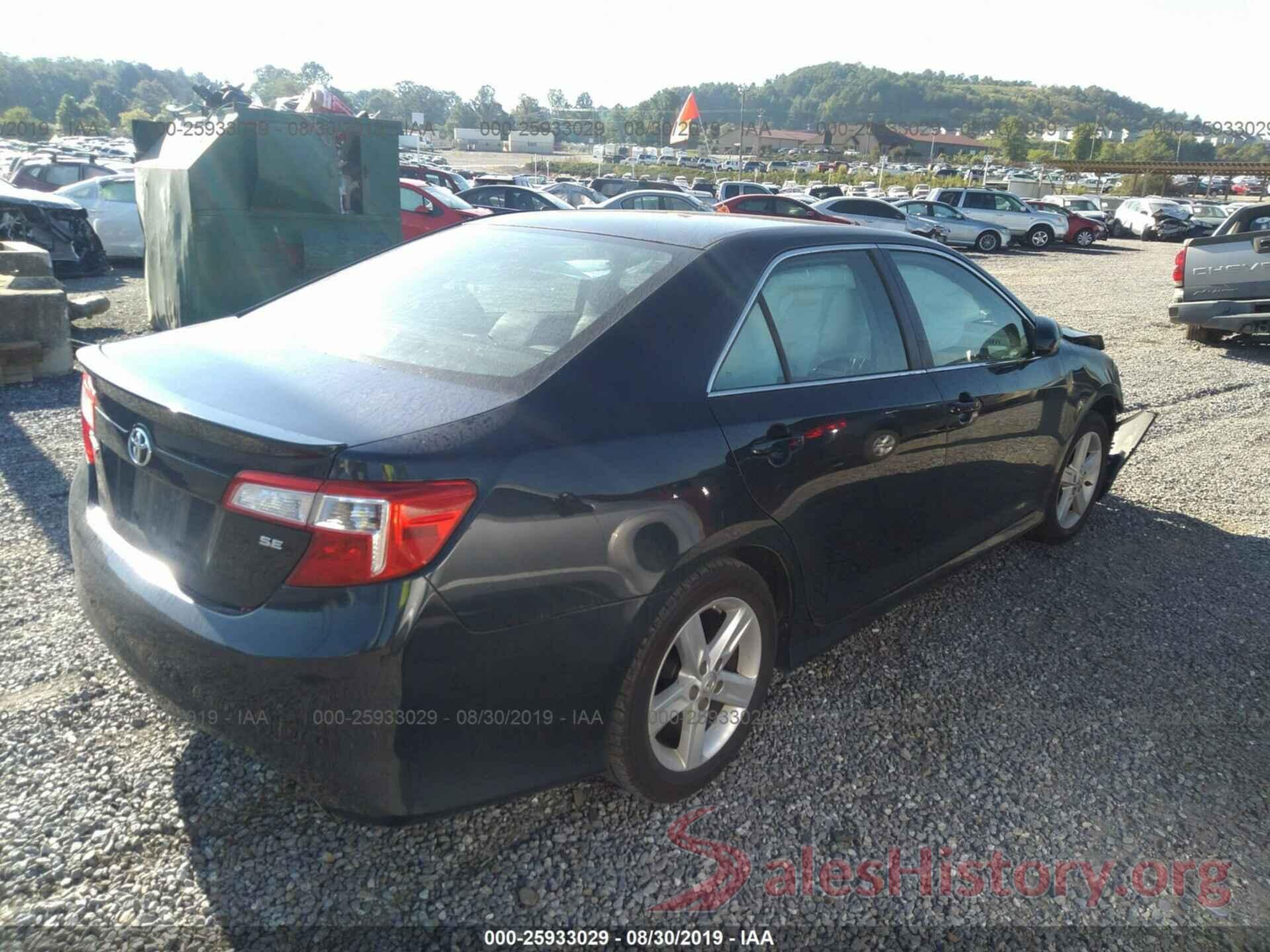 4T1BF1FK1EU325435 2014 TOYOTA CAMRY