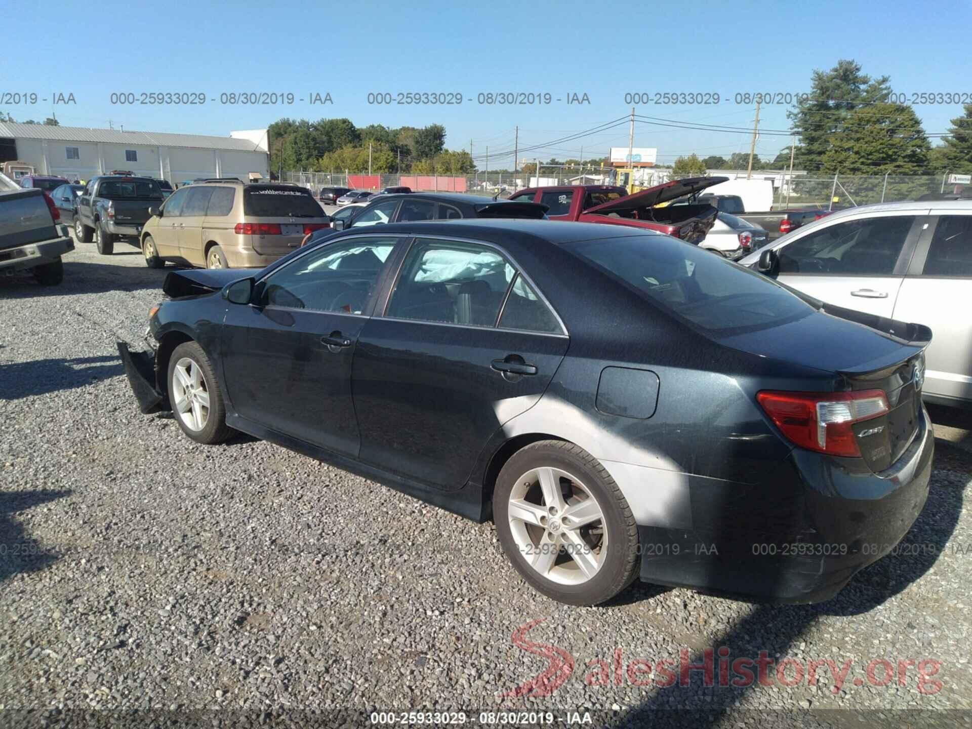 4T1BF1FK1EU325435 2014 TOYOTA CAMRY