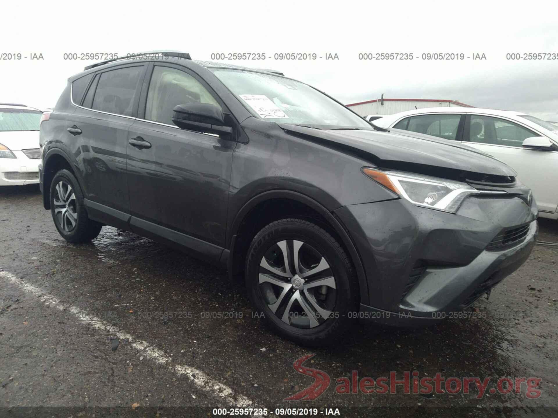 JTMBFREV8HJ113183 2017 TOYOTA RAV4