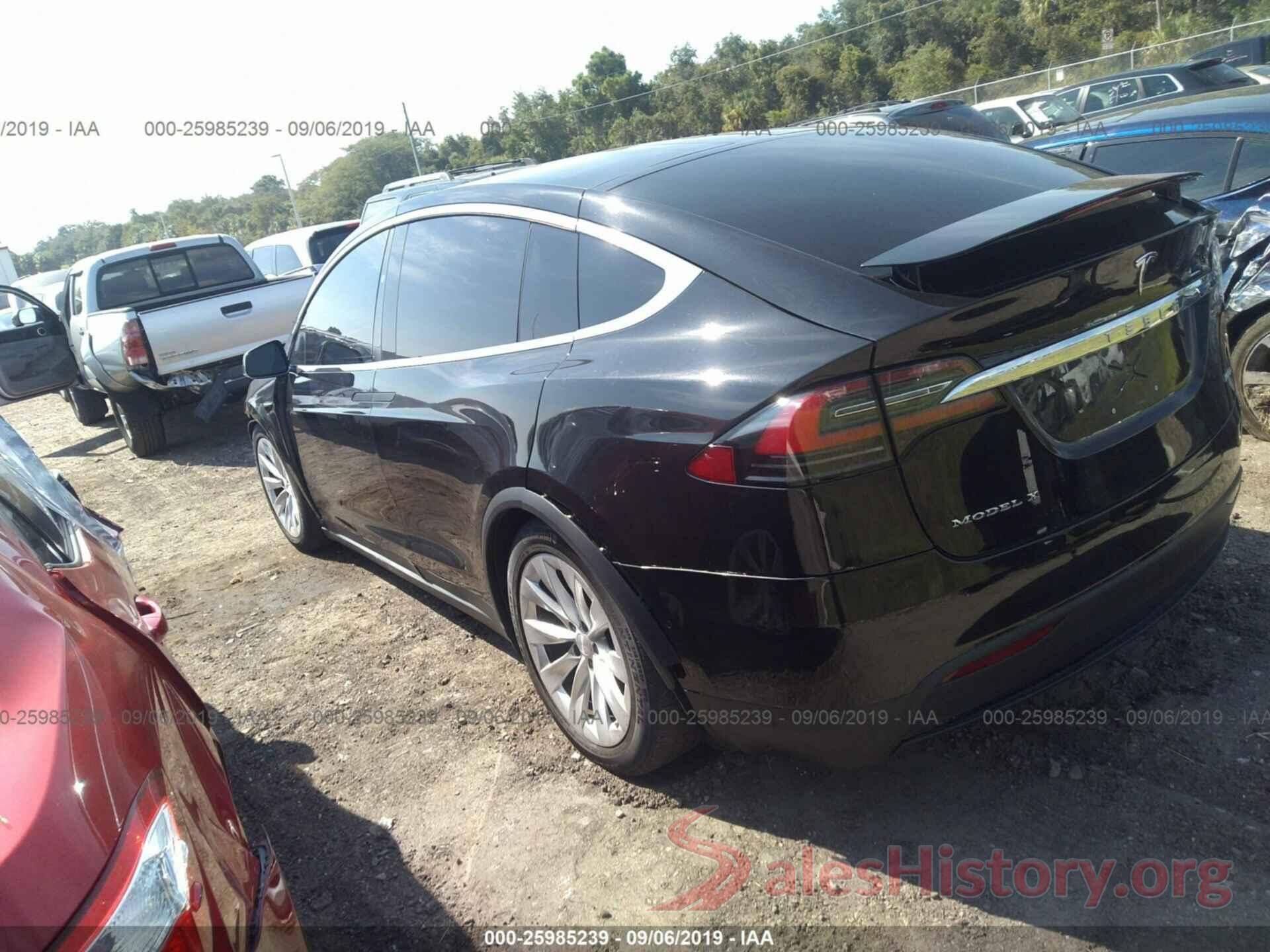 5YJXCBE25HF041670 2017 TESLA MODEL X