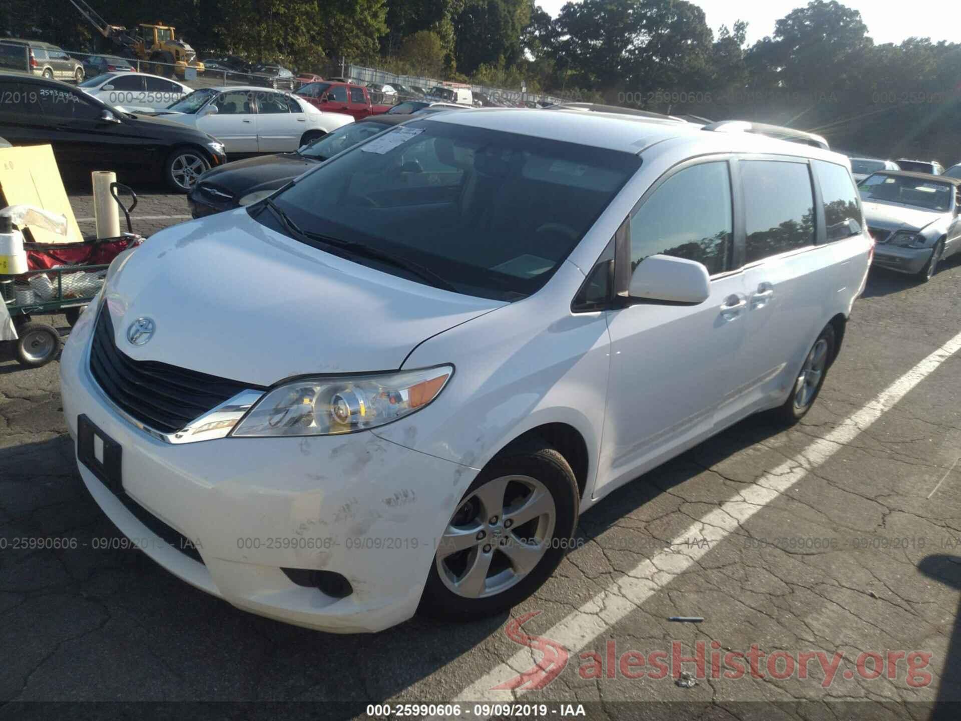 5TDKK3DC1ES486573 2014 TOYOTA SIENNA