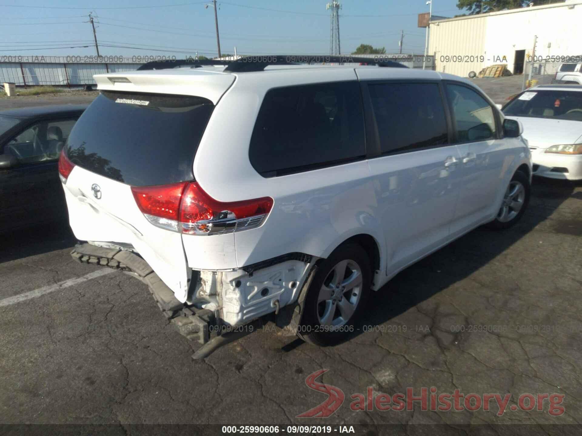 5TDKK3DC1ES486573 2014 TOYOTA SIENNA