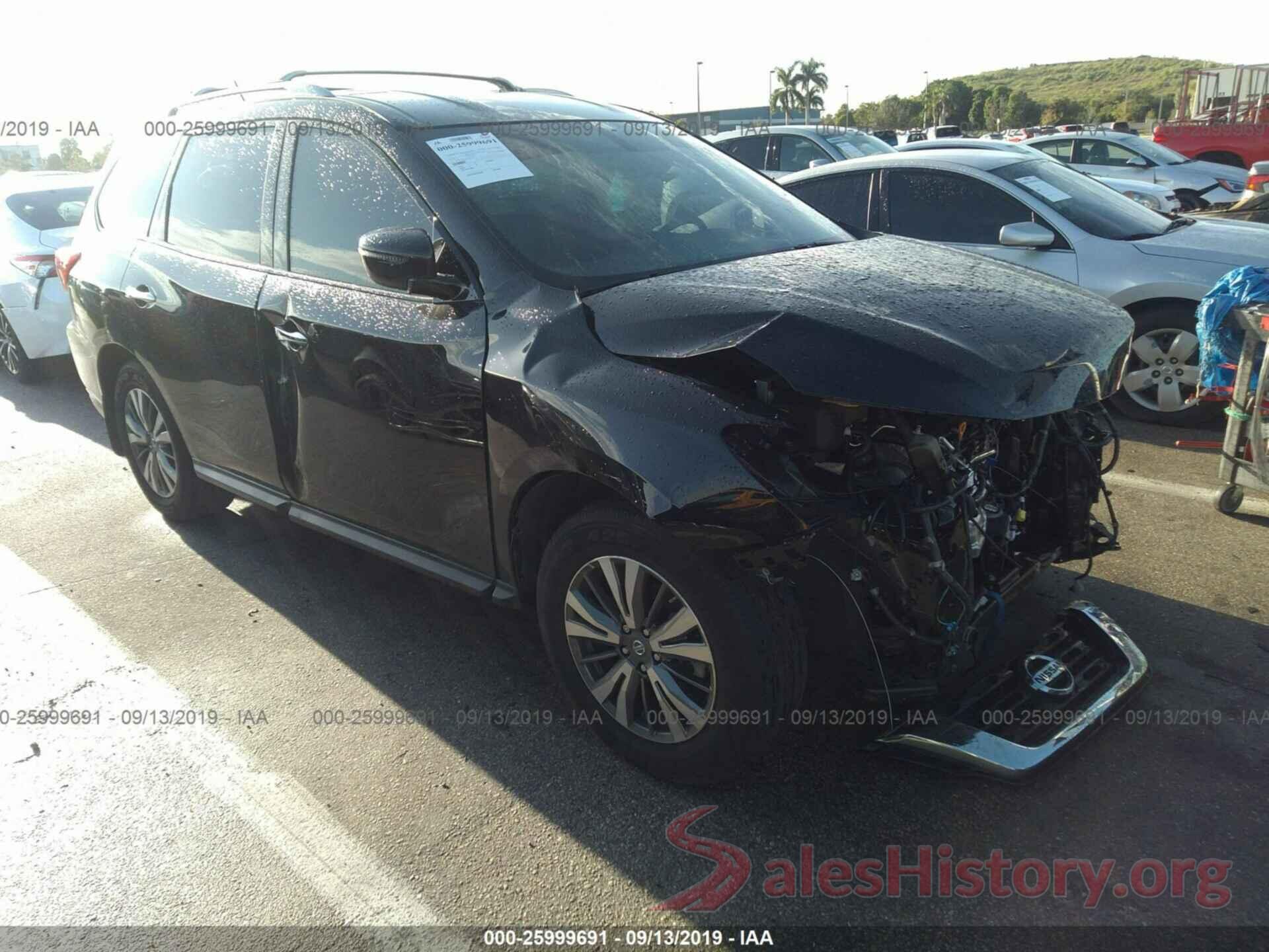 5N1DR2MN4JC669585 2018 NISSAN PATHFINDER