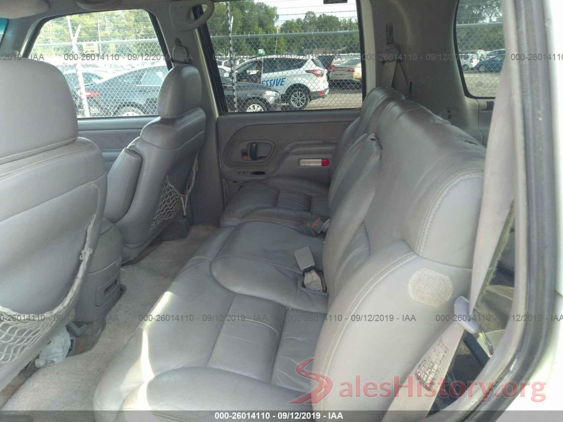 3N1CN7AP0GL892494 1999 CHEVROLET TAHOE