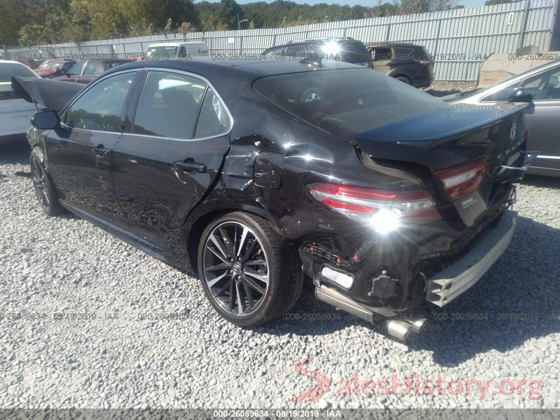 4T1BZ1HK2JU005443 2018 TOYOTA CAMRY