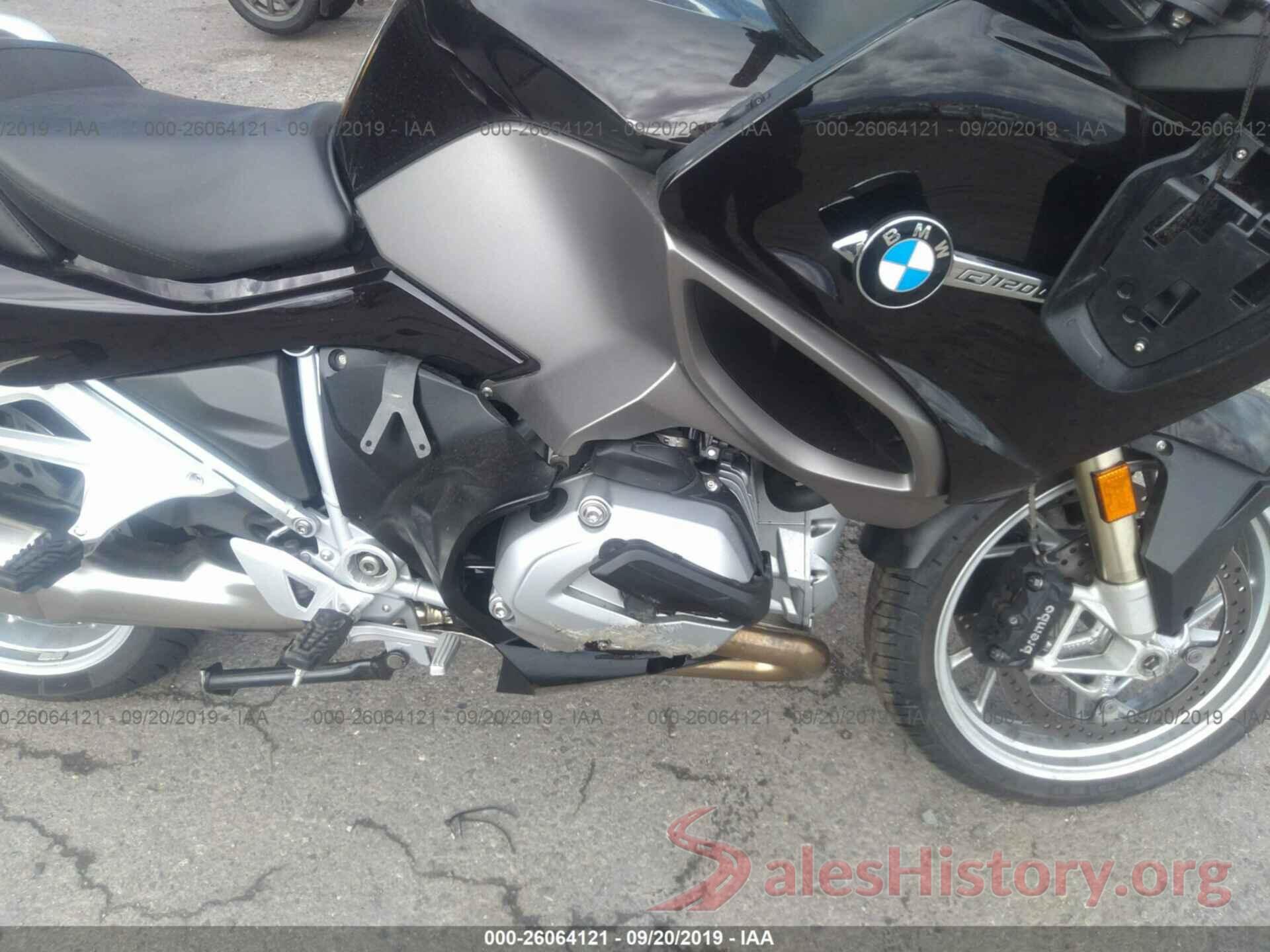 WB10A1300GZ195891 2016 BMW R1200