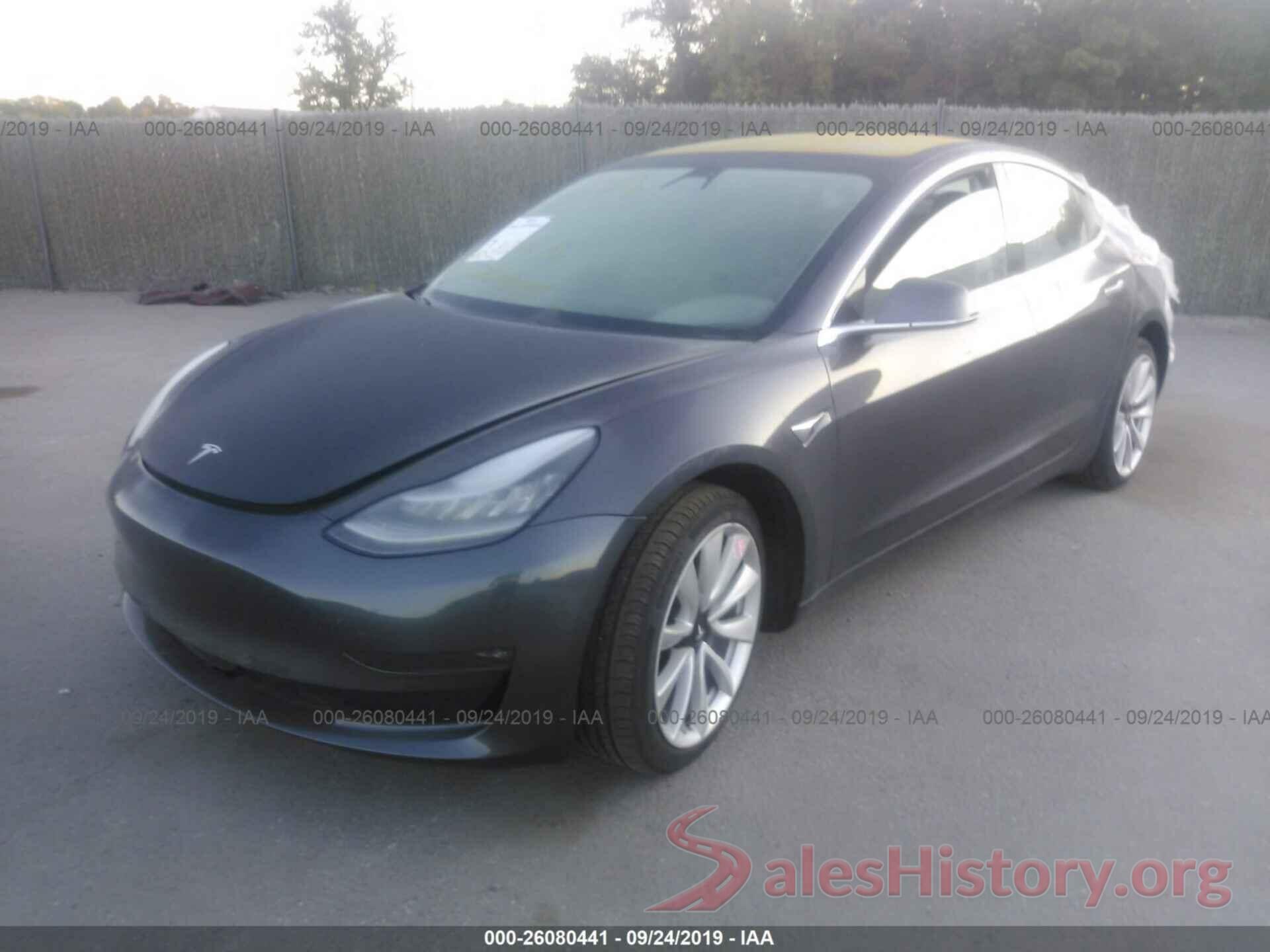 5YJ3E1EB5JF116487 2018 TESLA MODEL 3