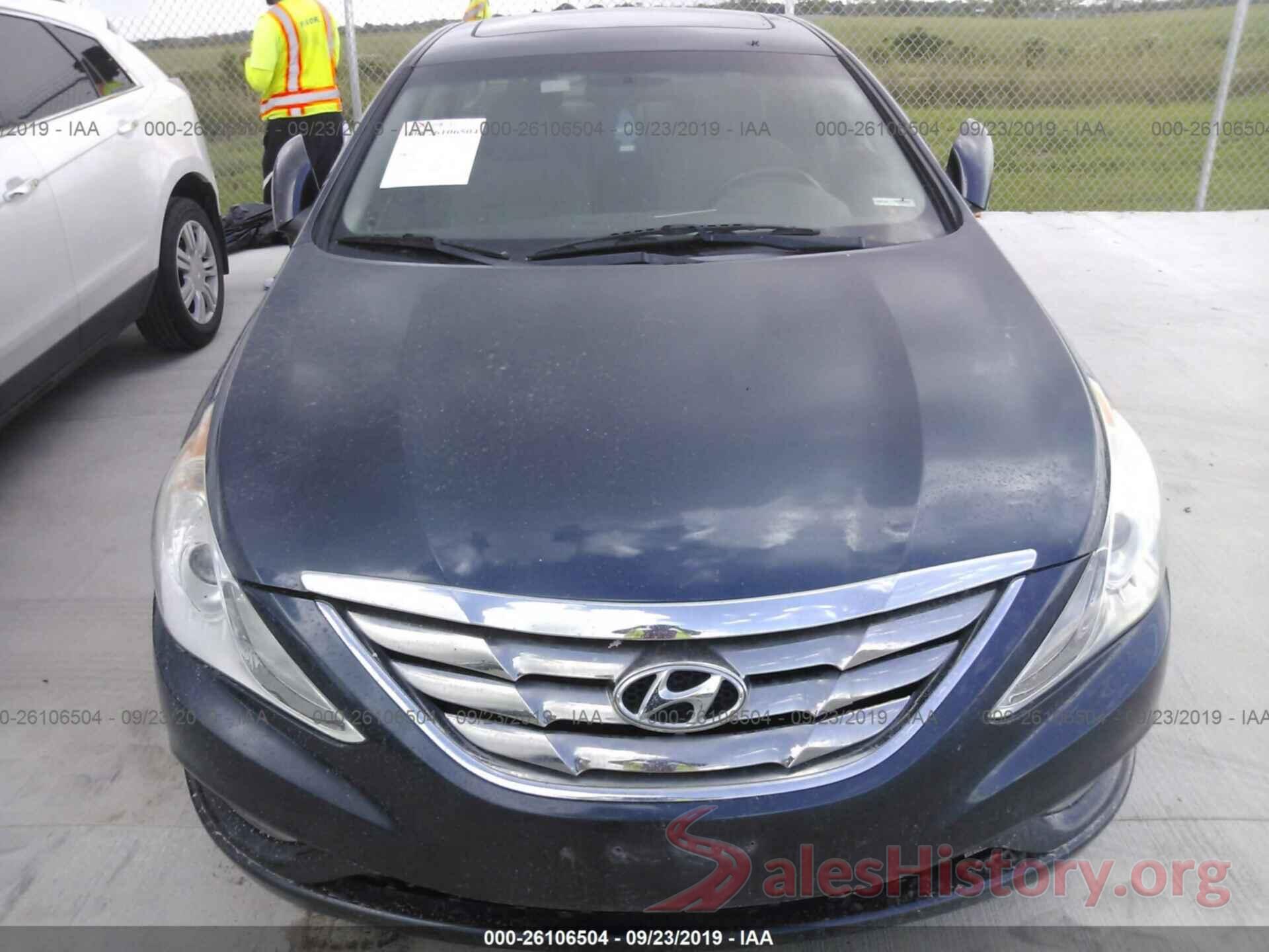 5NPEC4AC4BH127191 2011 HYUNDAI SONATA