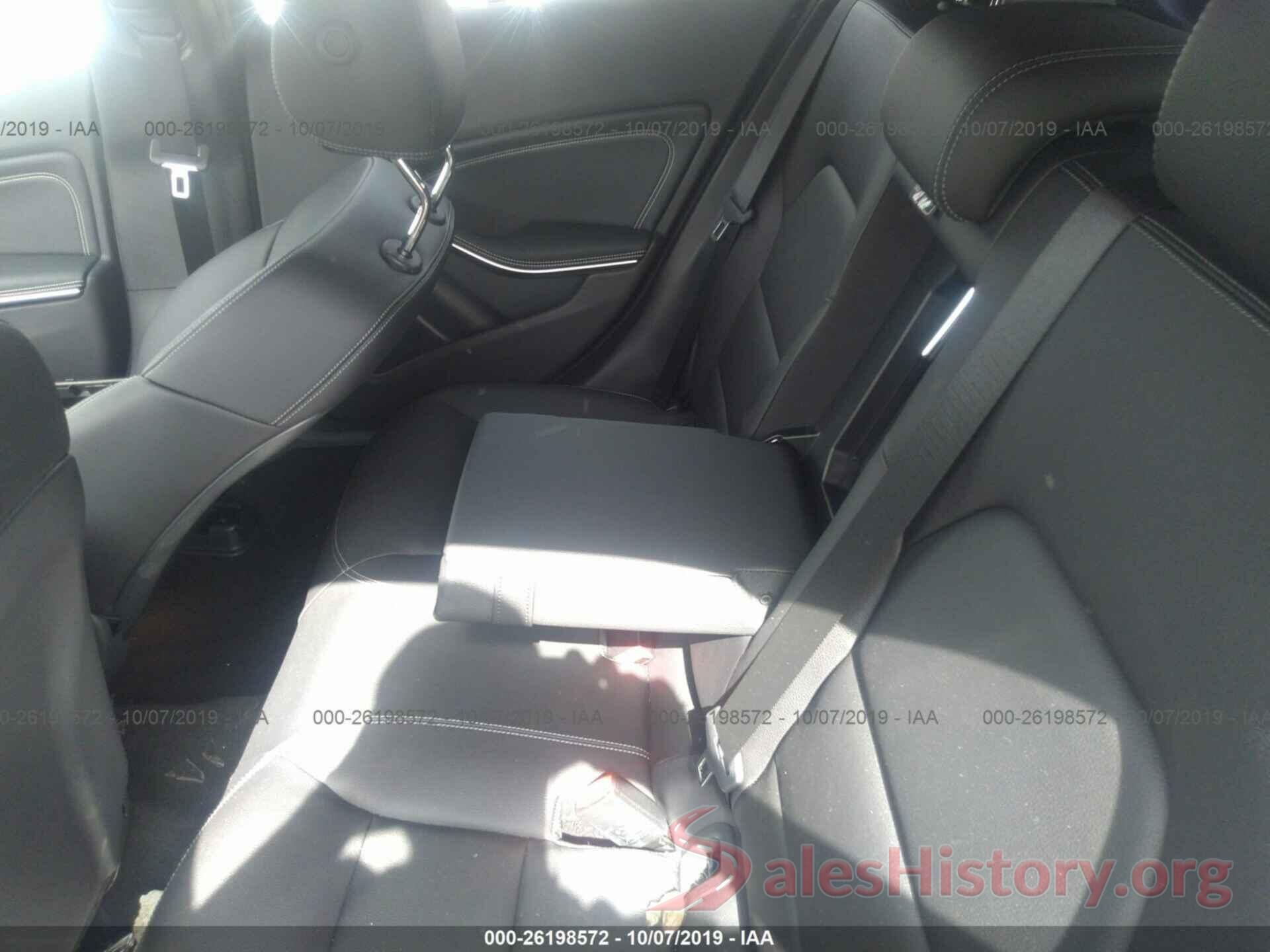 WDCTG4EB1KU013582 2019 MERCEDES-BENZ GLA