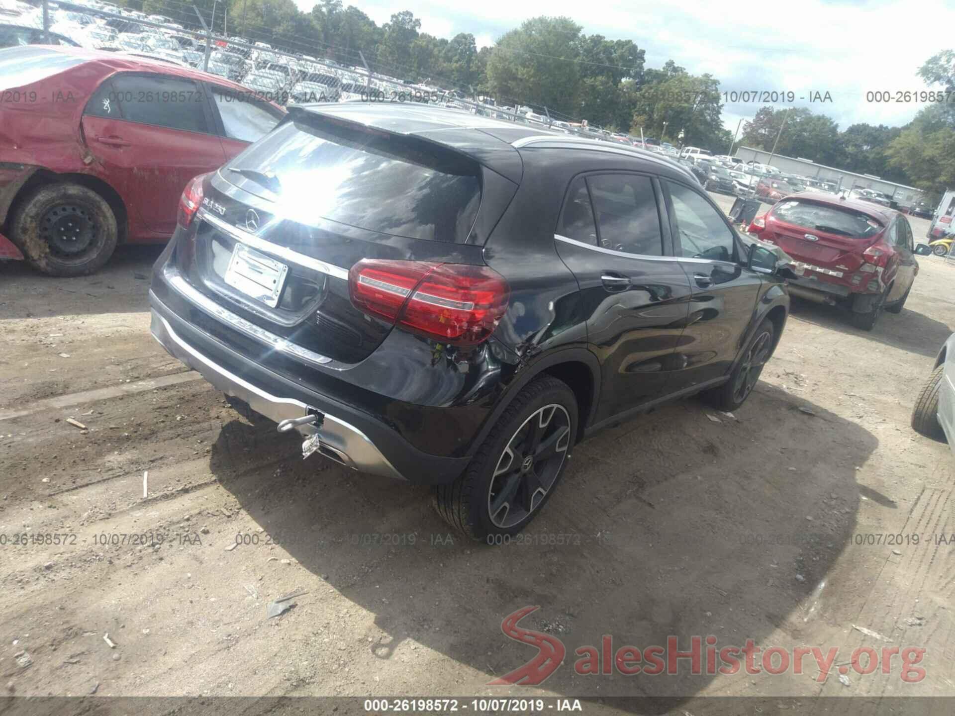 WDCTG4EB1KU013582 2019 MERCEDES-BENZ GLA