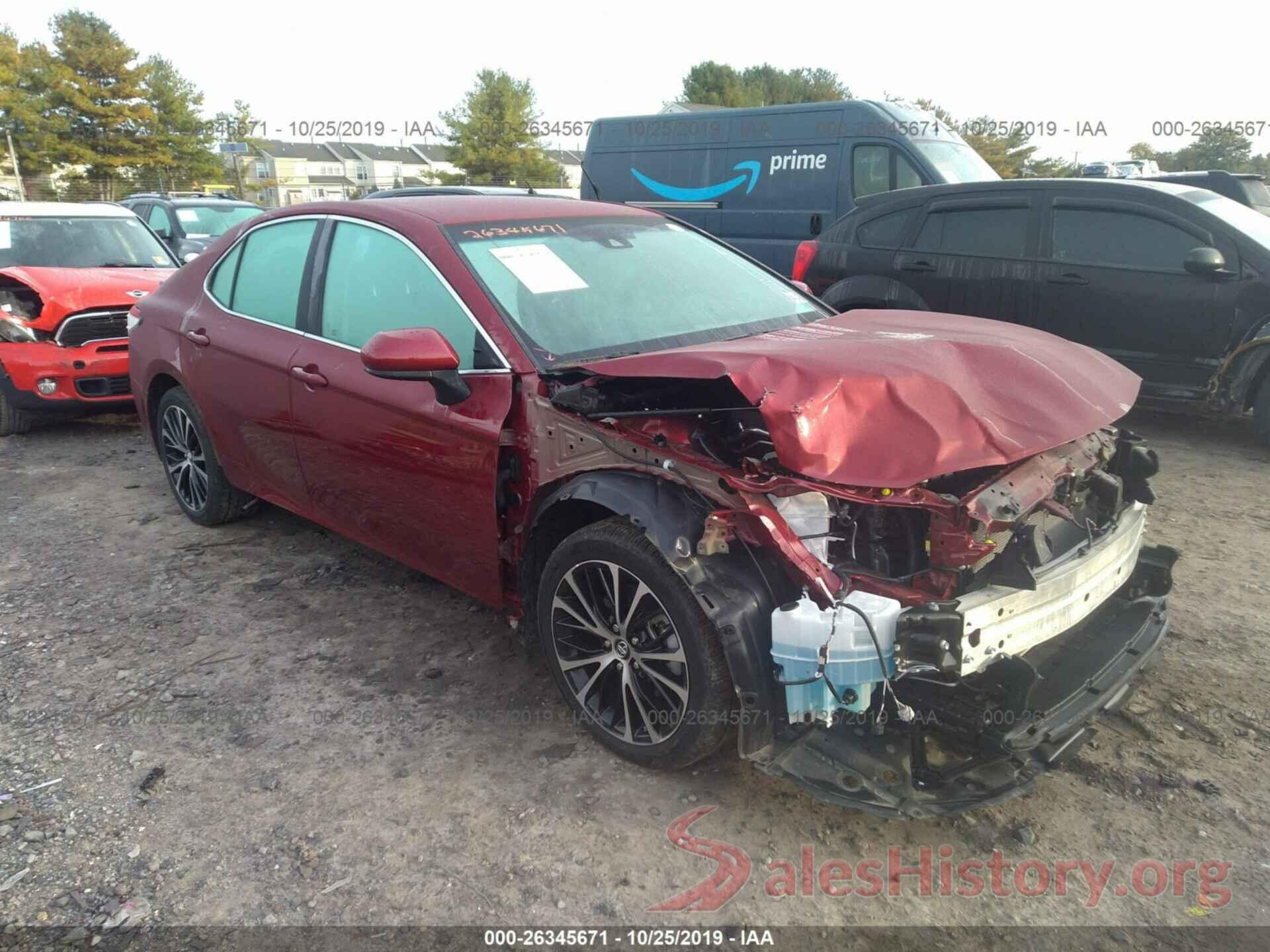 4T1B11HK9JU667222 2018 TOYOTA CAMRY