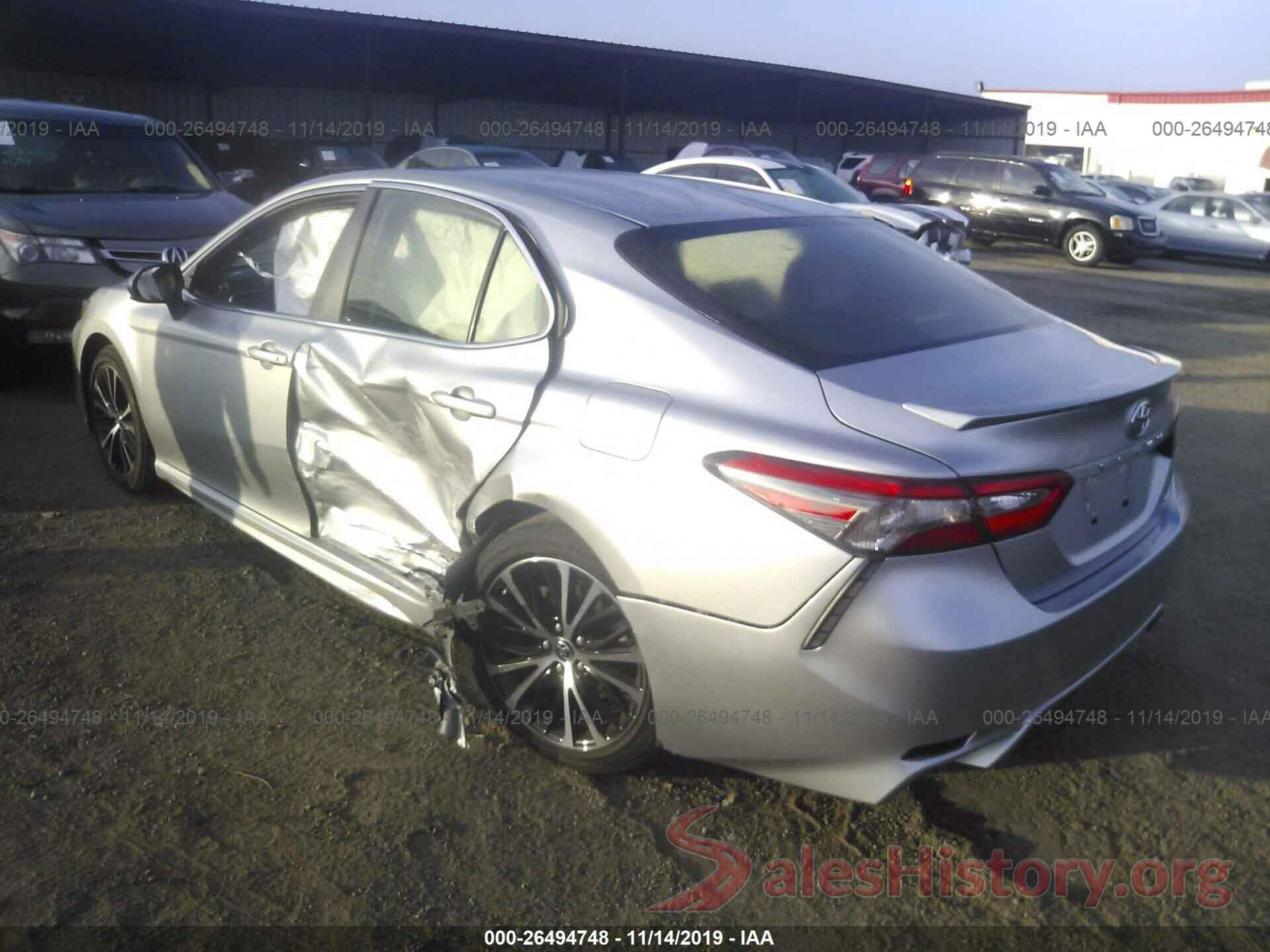 JTNB11HK1J3028063 2018 TOYOTA CAMRY