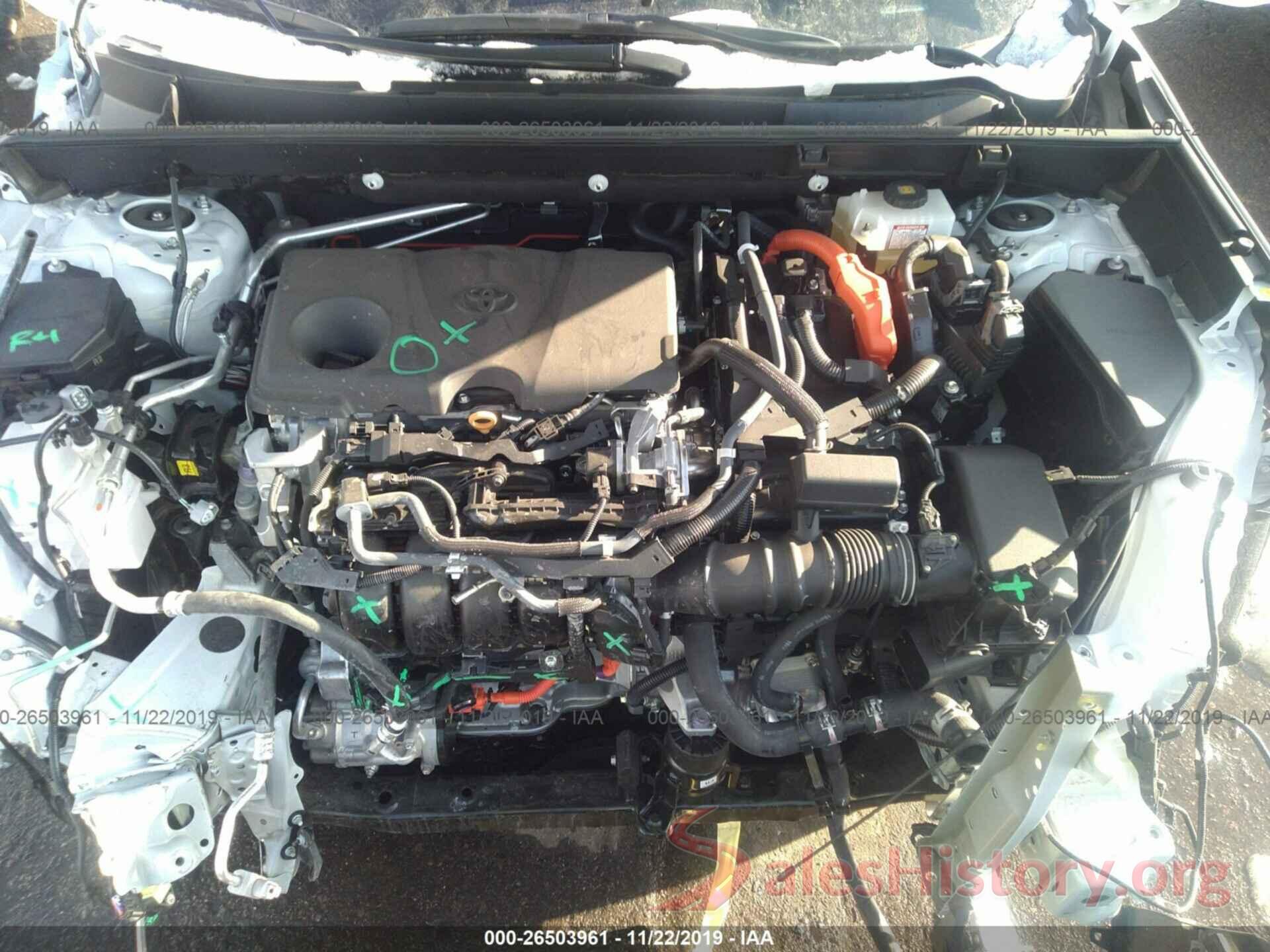 2T3MWRFV8KW027601 2019 TOYOTA RAV4