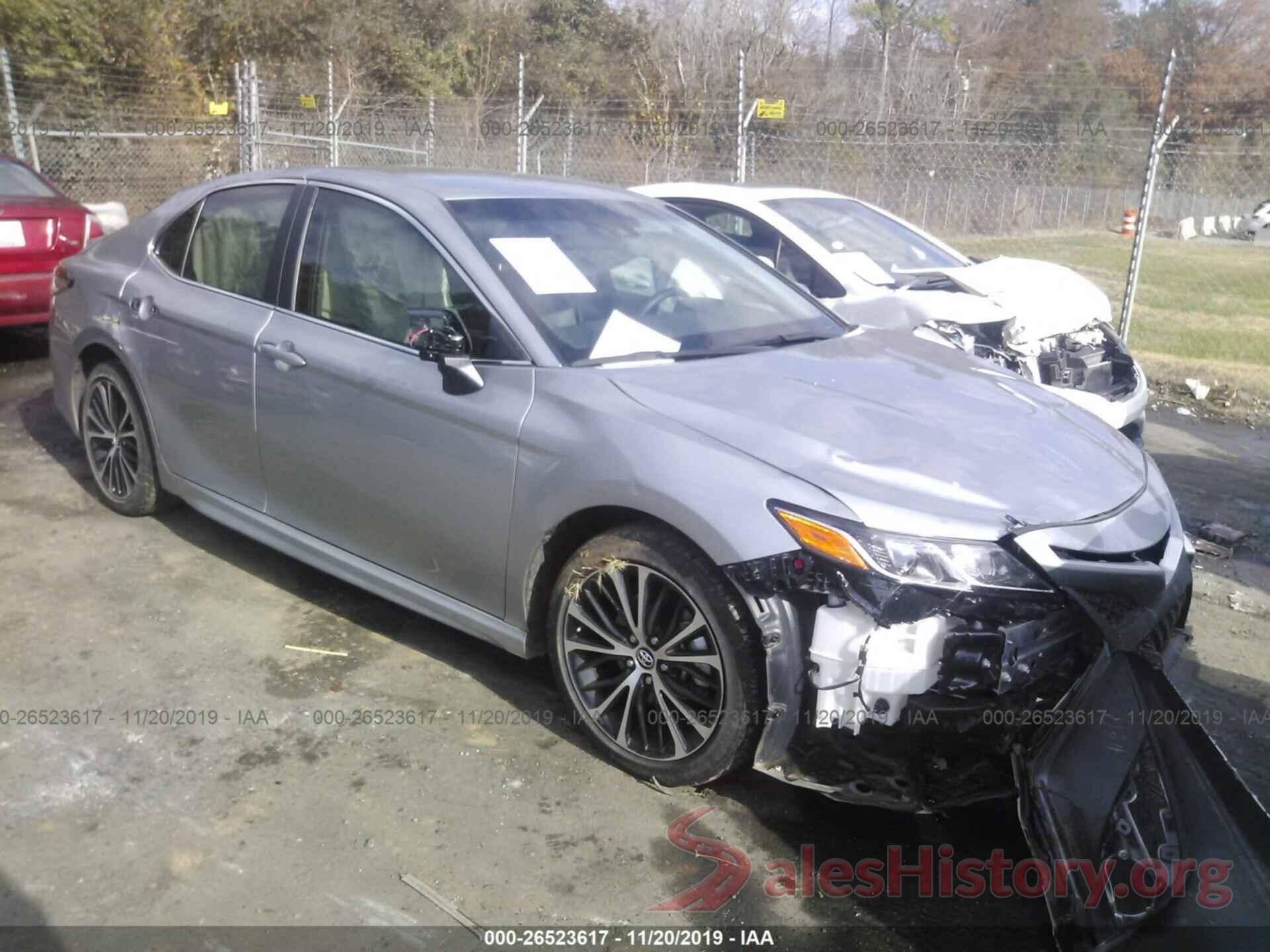 4T1B11HK9JU668855 2018 TOYOTA CAMRY