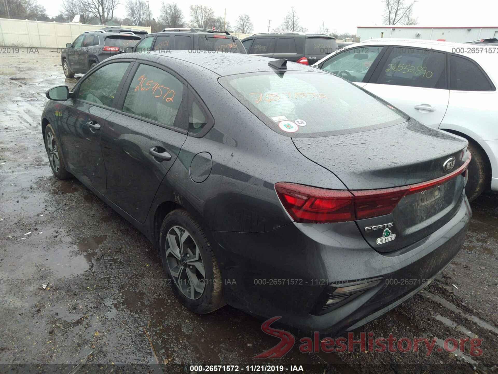 3KPF24AD8KE010296 2019 KIA FORTE