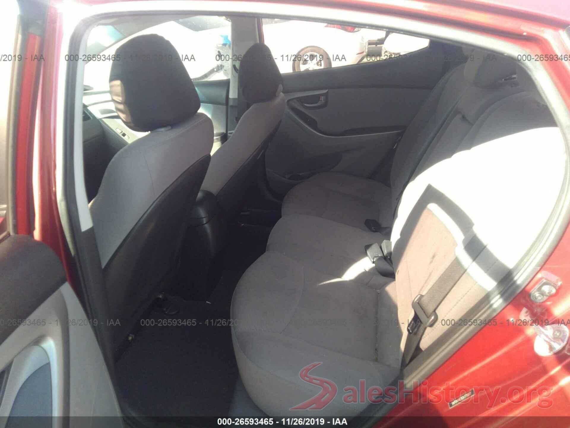 5NPDH4AE0GH775617 2016 Hyundai Elantra