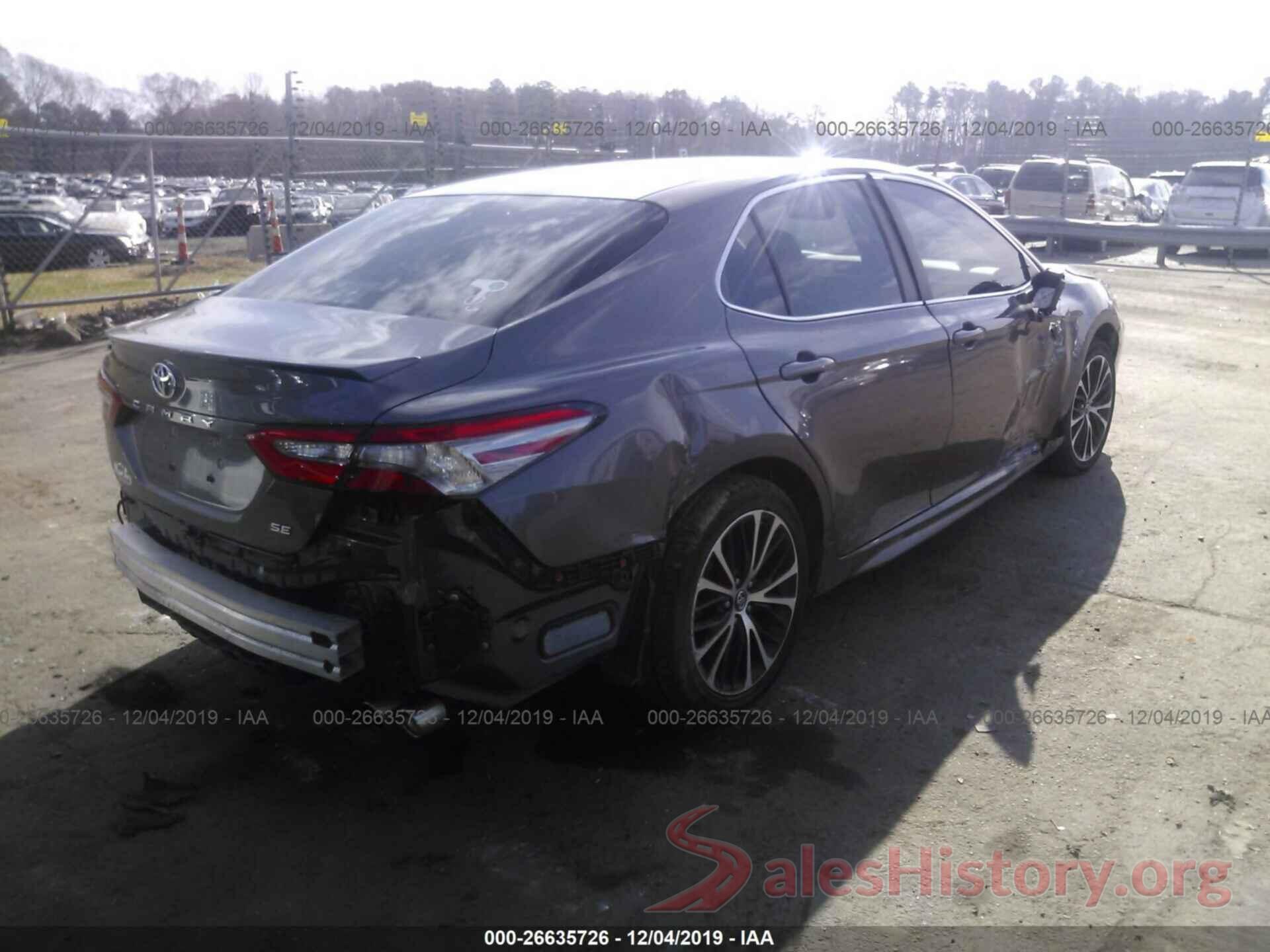 4T1B11HK6JU030742 2018 TOYOTA CAMRY