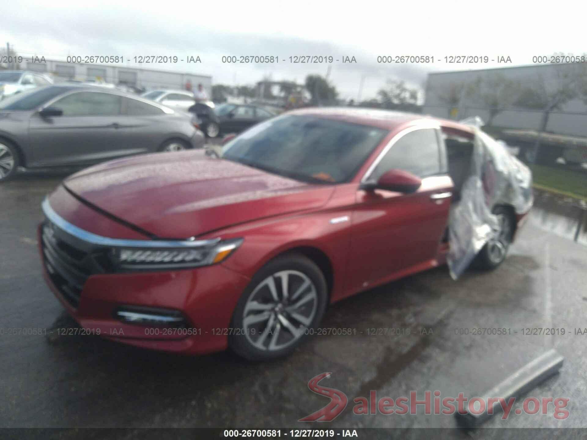 1HGCV3F98JA009404 2018 HONDA ACCORD