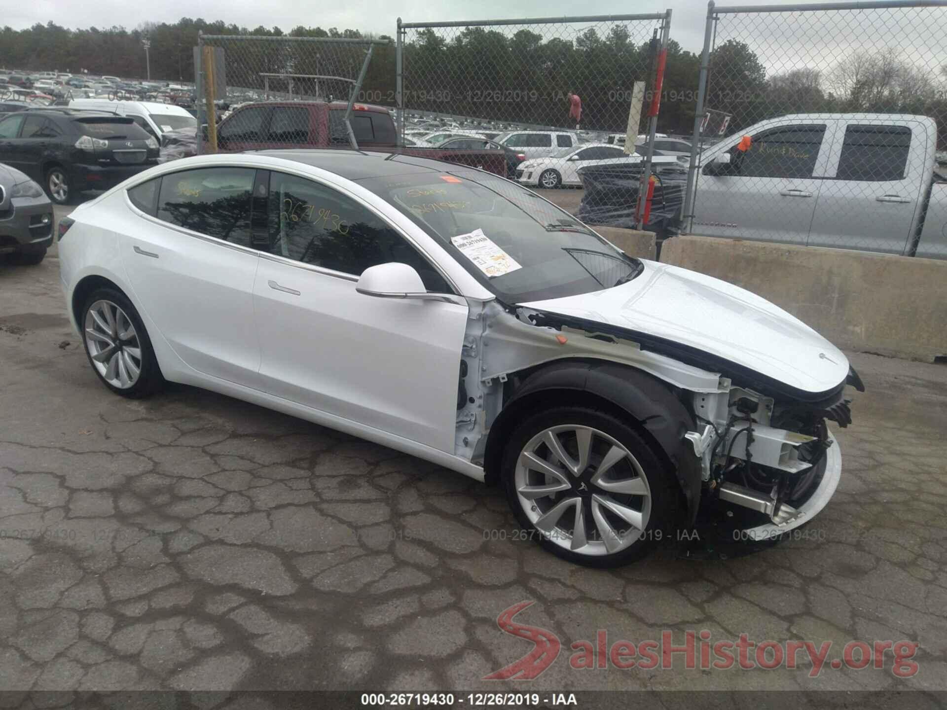 5YJ3E1EA9KF407552 2019 TESLA MODEL 3