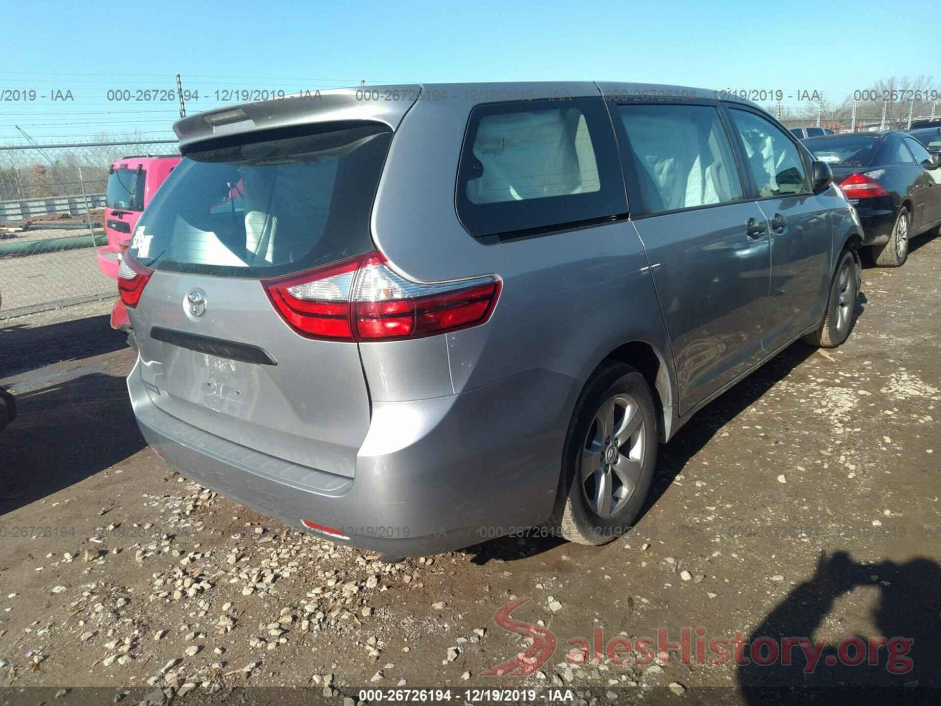 5TDZZ3DC8HS876049 2017 Toyota Sienna