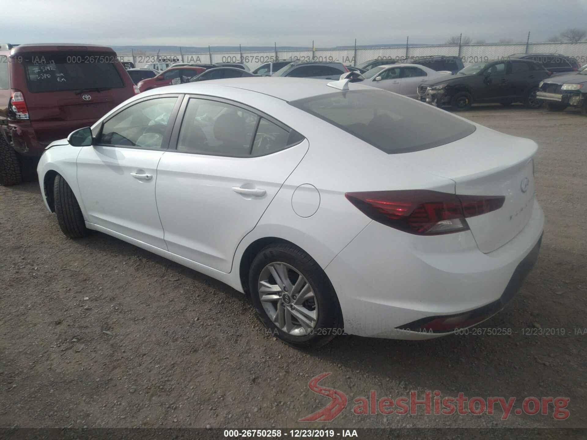 5NPD84LF9LH561869 2020 HYUNDAI ELANTRA