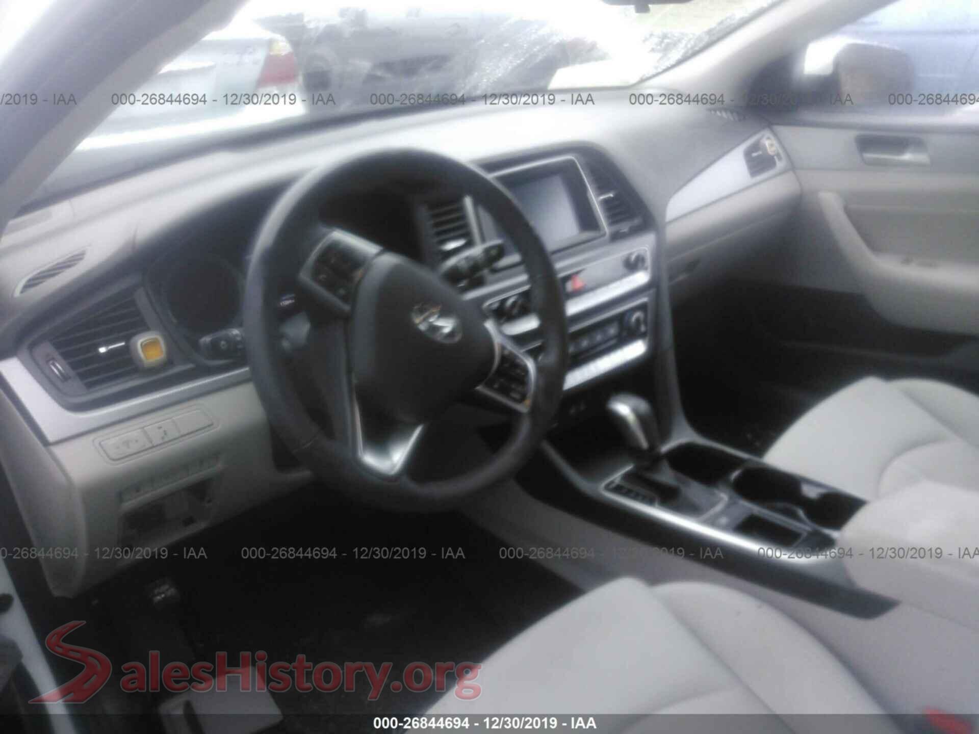 2018 HYUNDAI SONATA VIN 5NPE34AF7JH659043, rear view